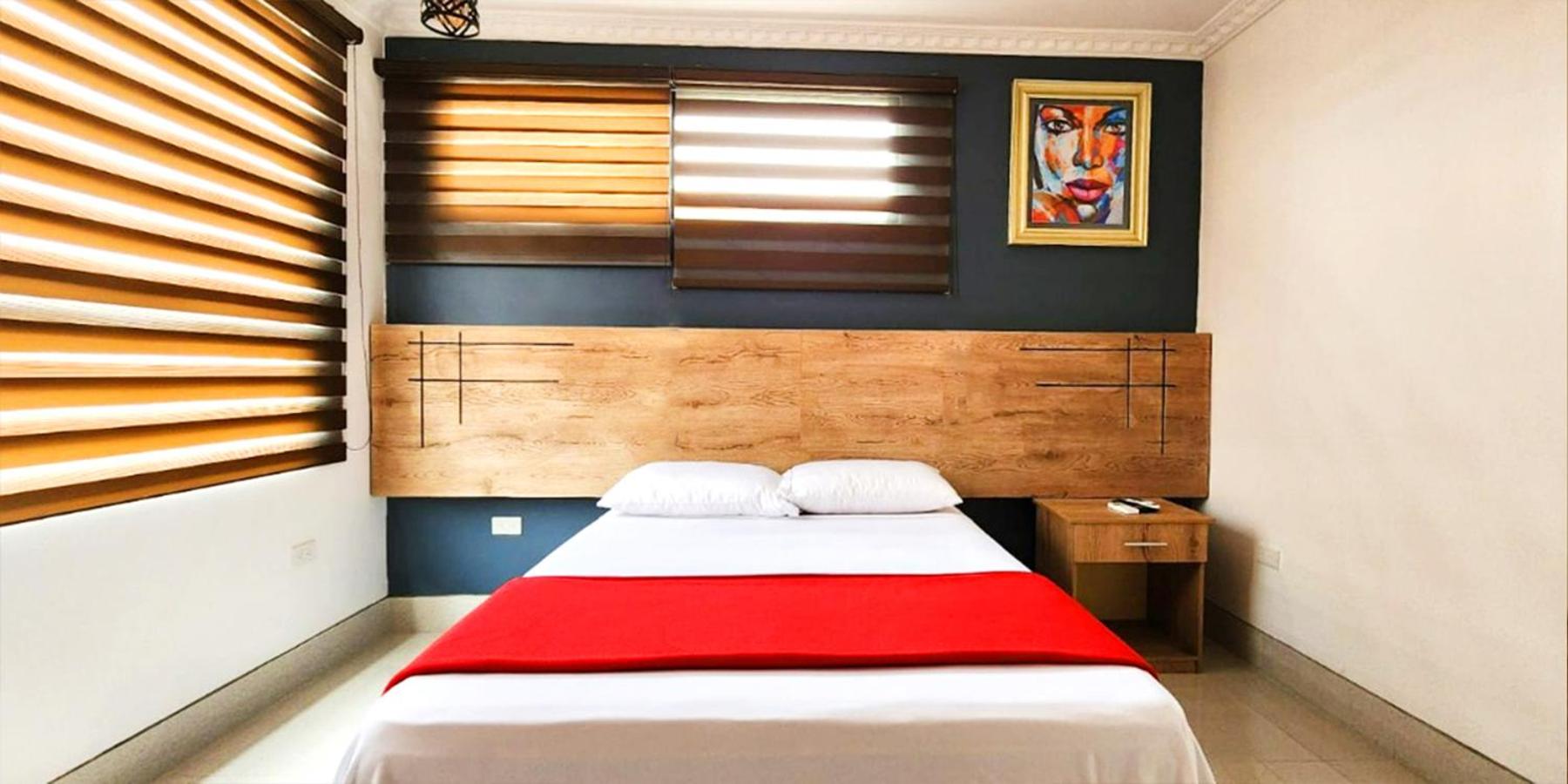 Hotel Murali - Cerca del Aeropuerto de Guayaquil