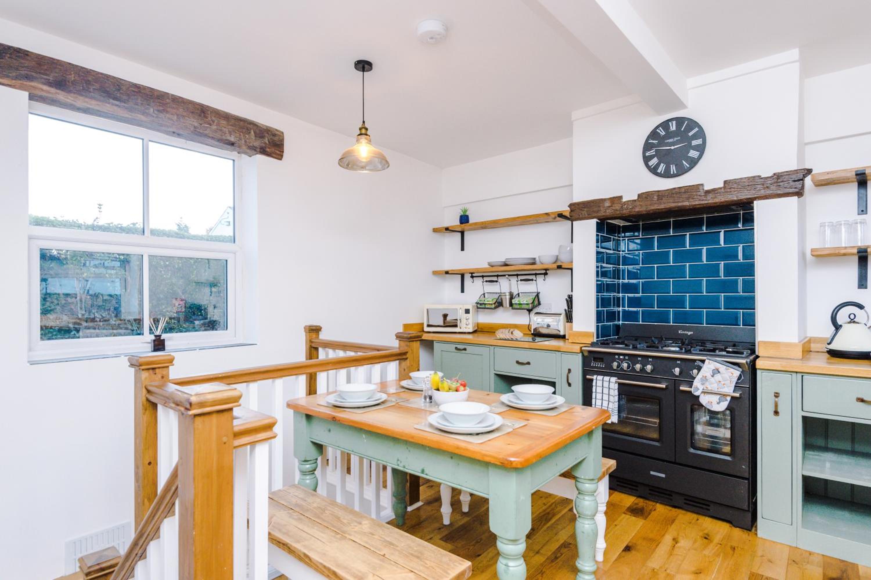 Ivy House Luxury Cheshire Cottage for relaxation. Chester Zoo· view 5