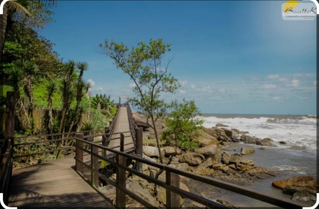 Casa de praia Jequitiba, 50 metros do mar com piscina!!ITANHAÉM!