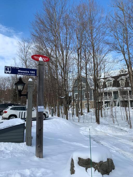 Chalet-Style Condo - 5 minutes to Lifts and village!