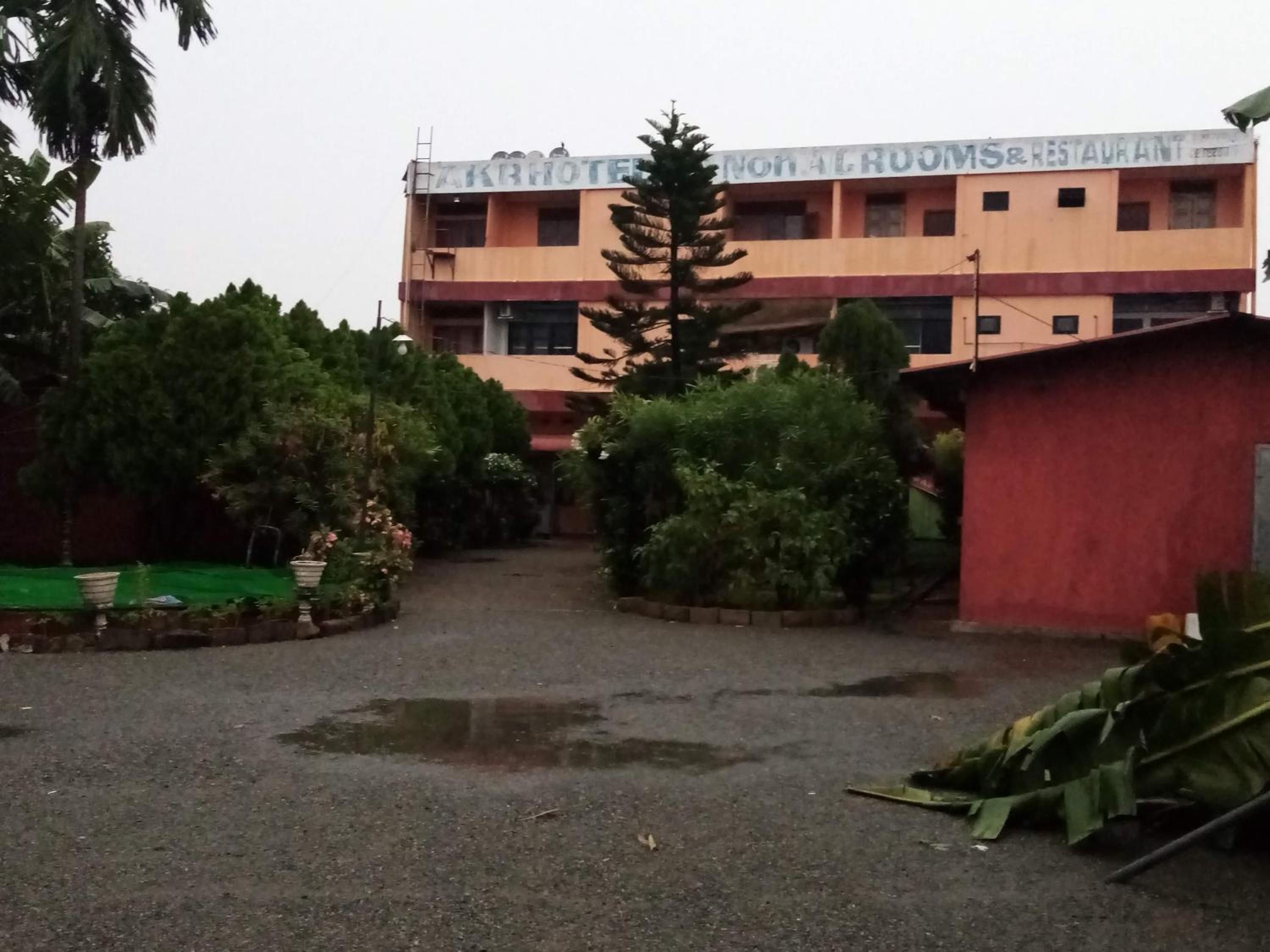 AKR Hotel Kilinochchi, photo 99