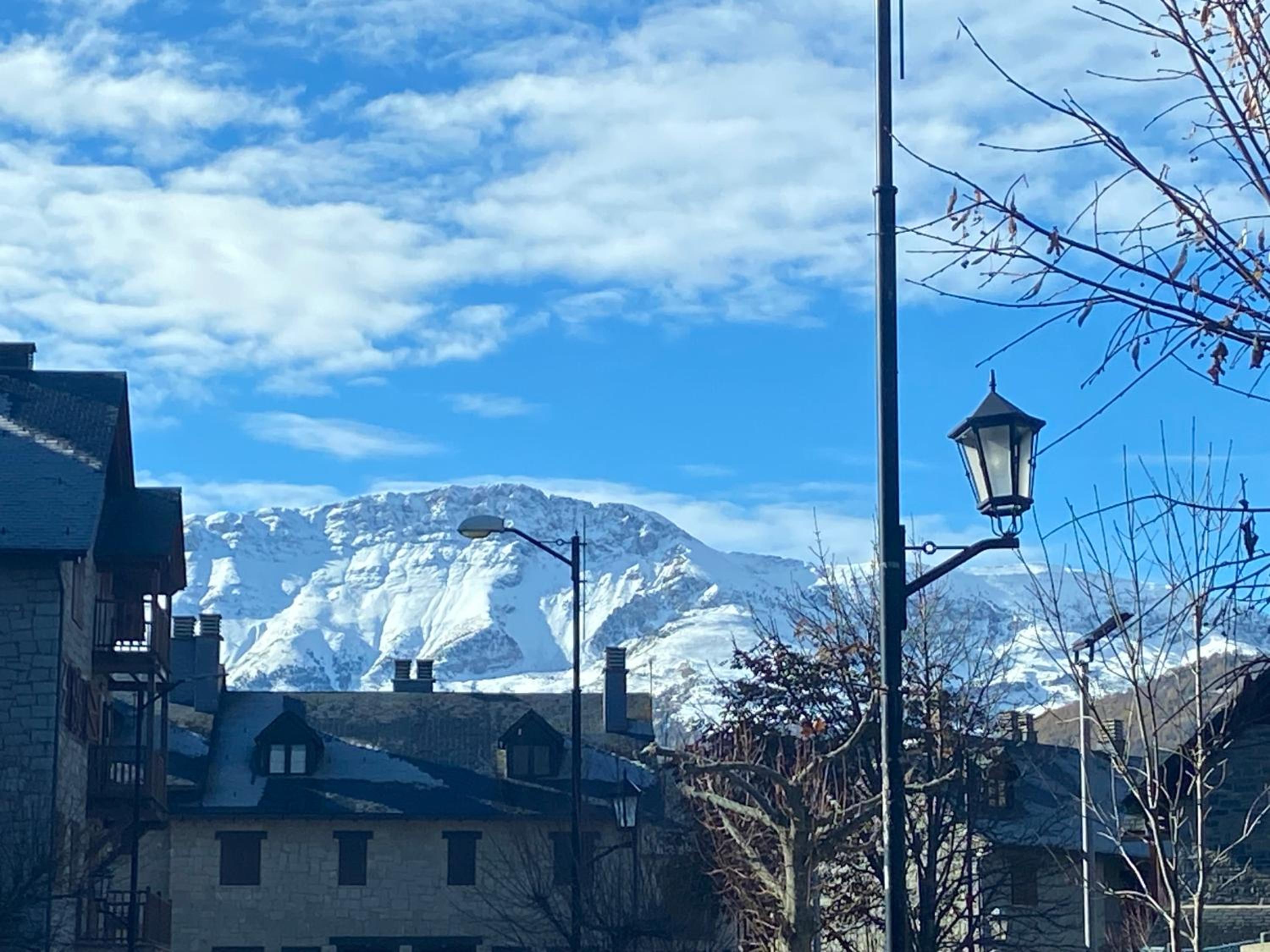 CHECK-IN CASAS Cumbre de Benasque