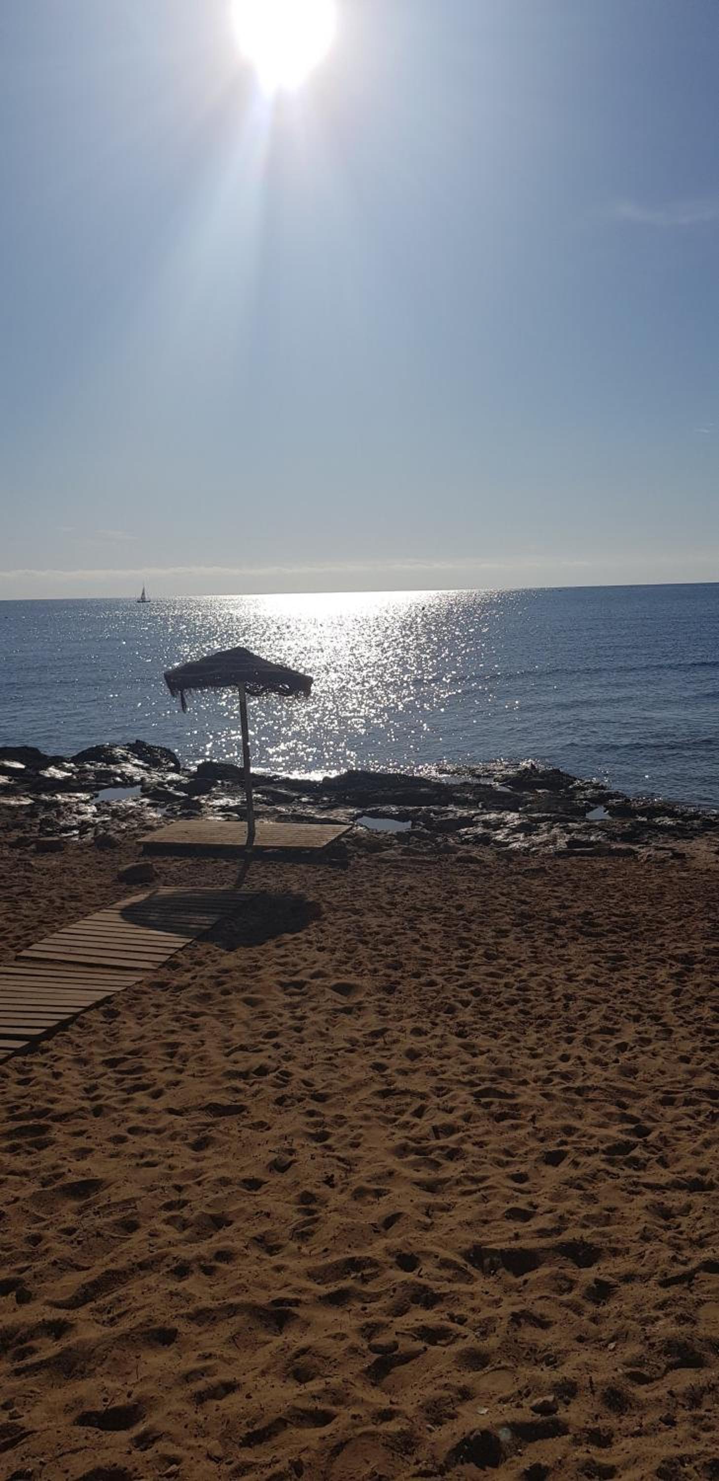 TOWNHOUSE 1 minute walk to Villamartin plaza