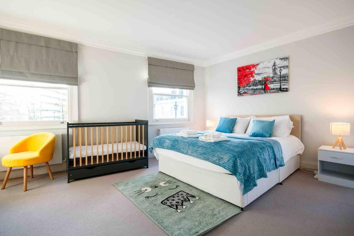 Spacious & Modern 3BRs house in central london