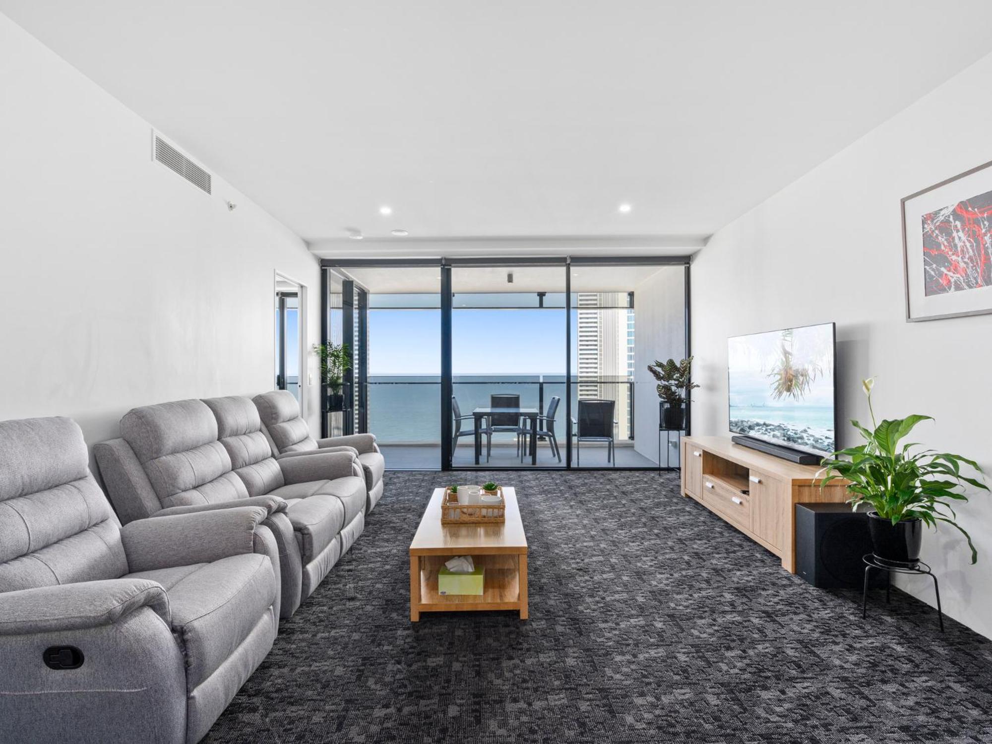 Circle on Cavill - Hosted by Coastal Letting Co.