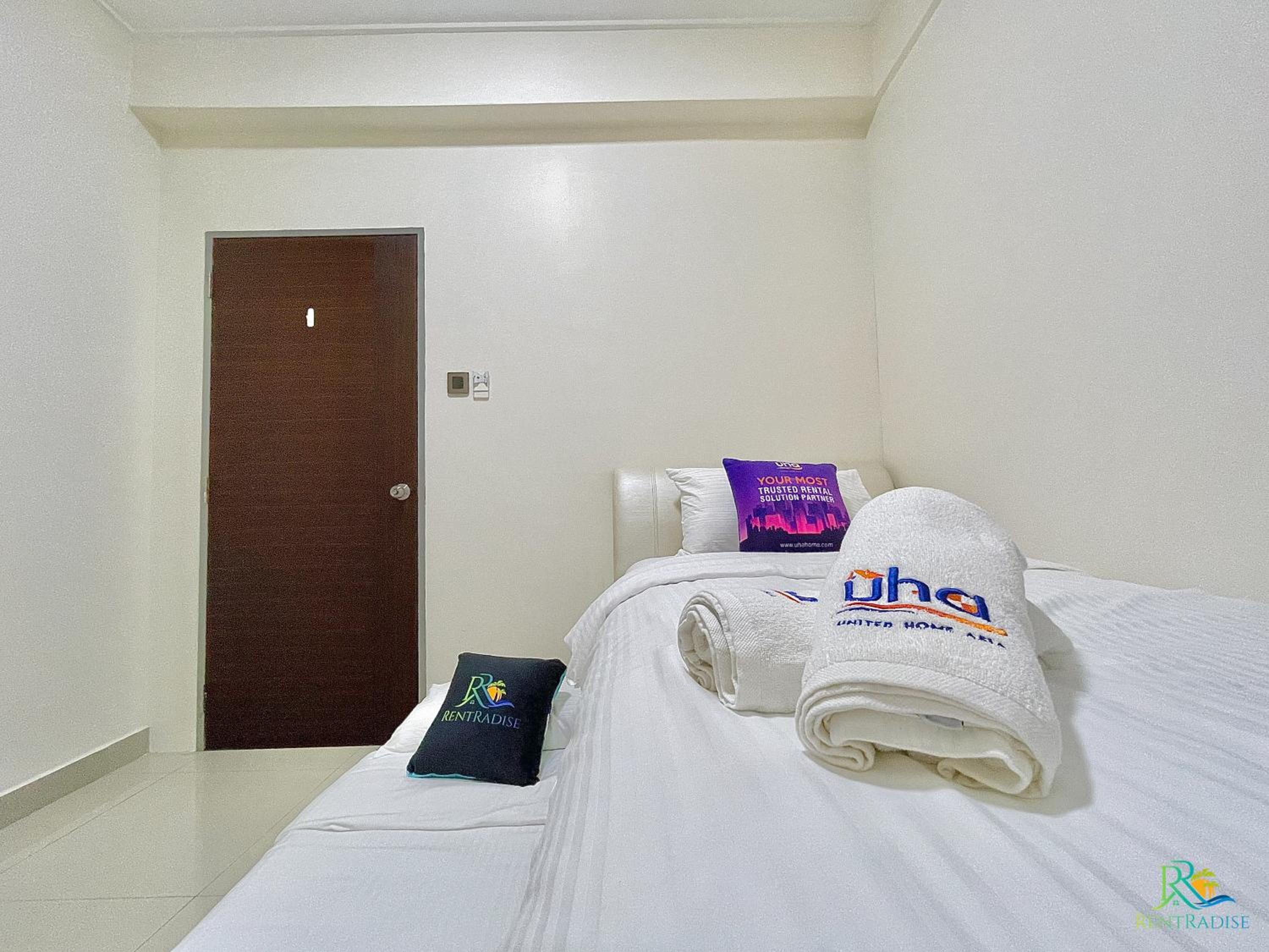 VSummer Suites by RR JBcity