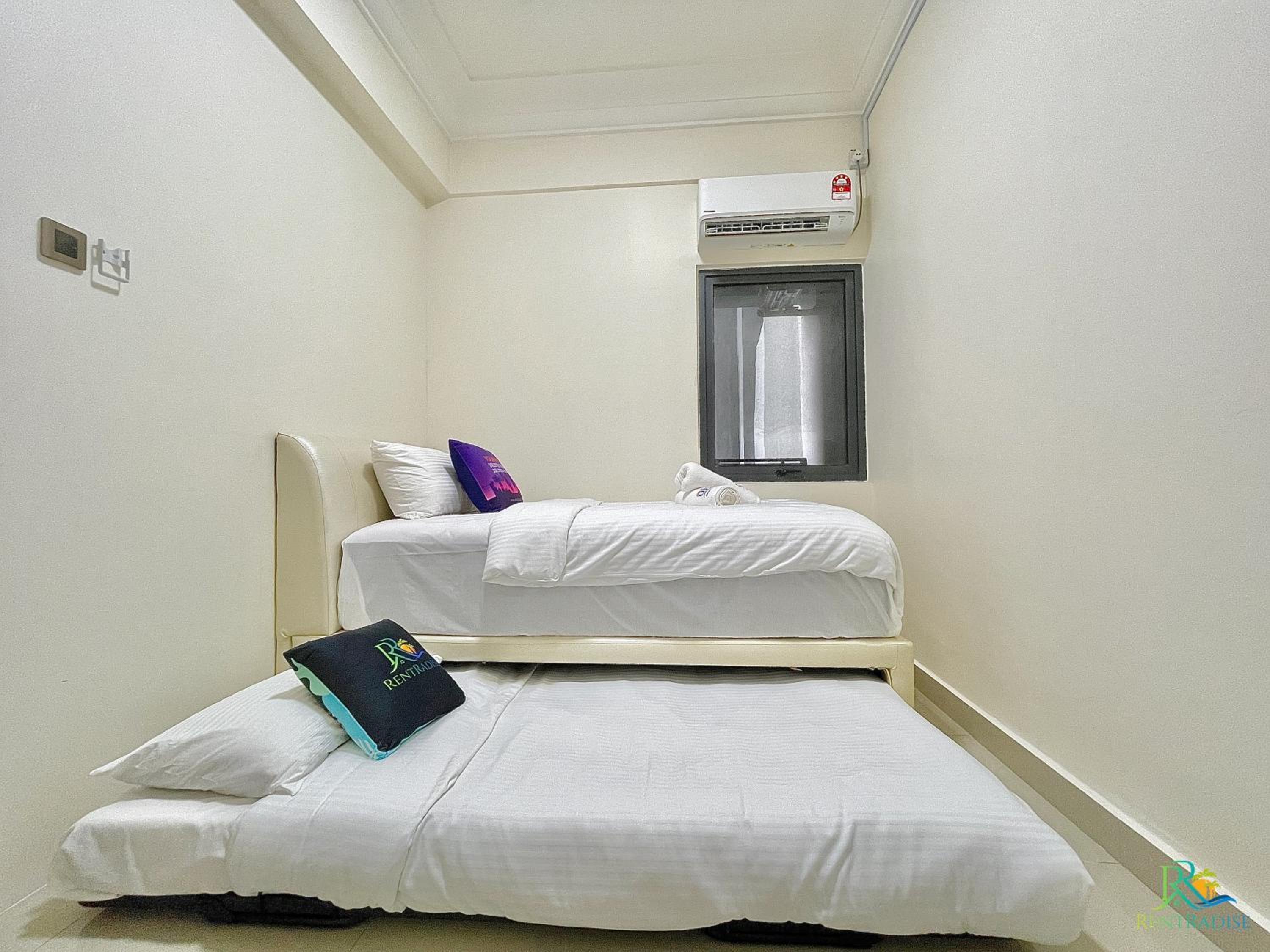 VSummer Suites by RR JBcity
