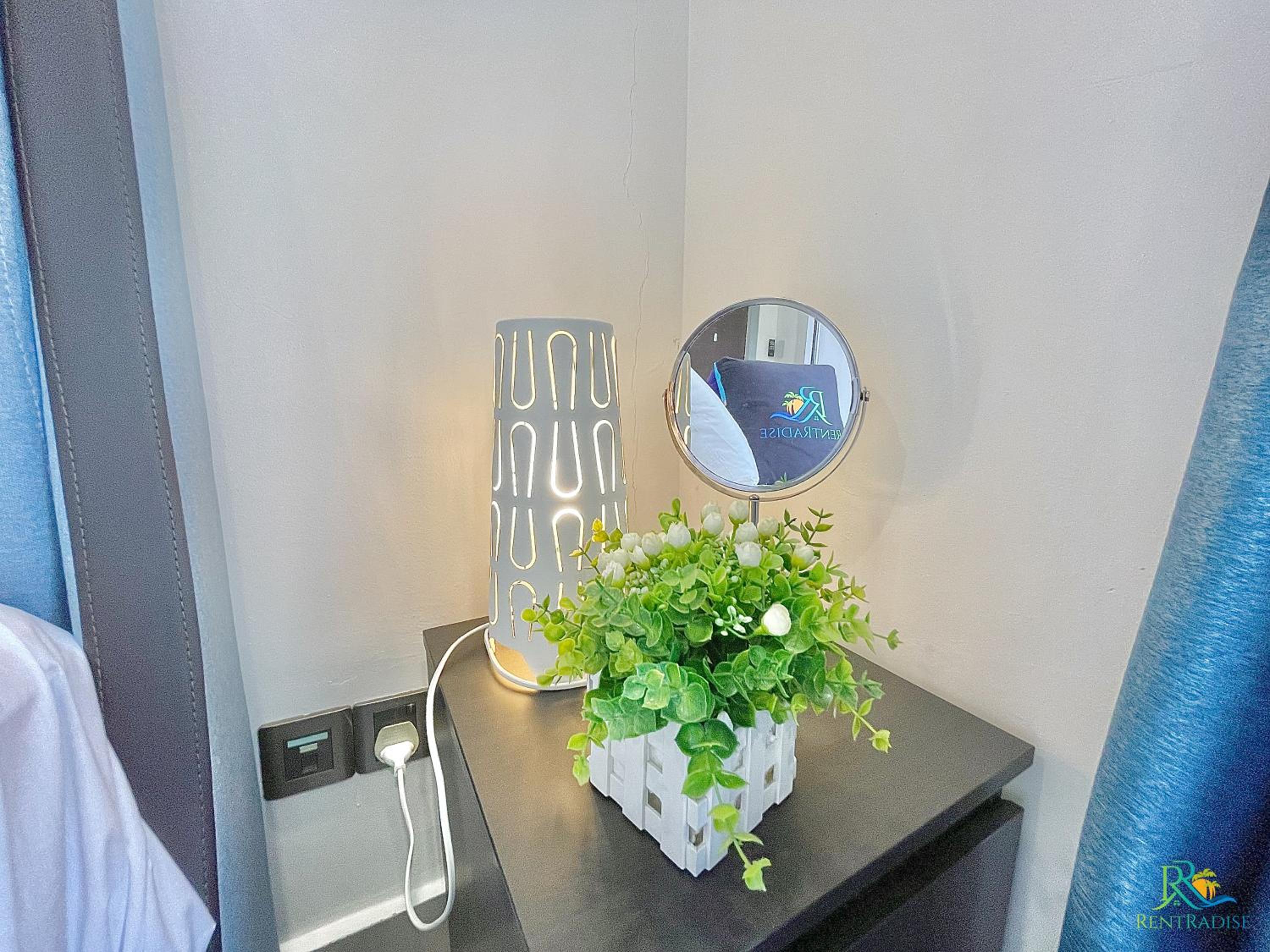 VSummer Suites by RR JBcity