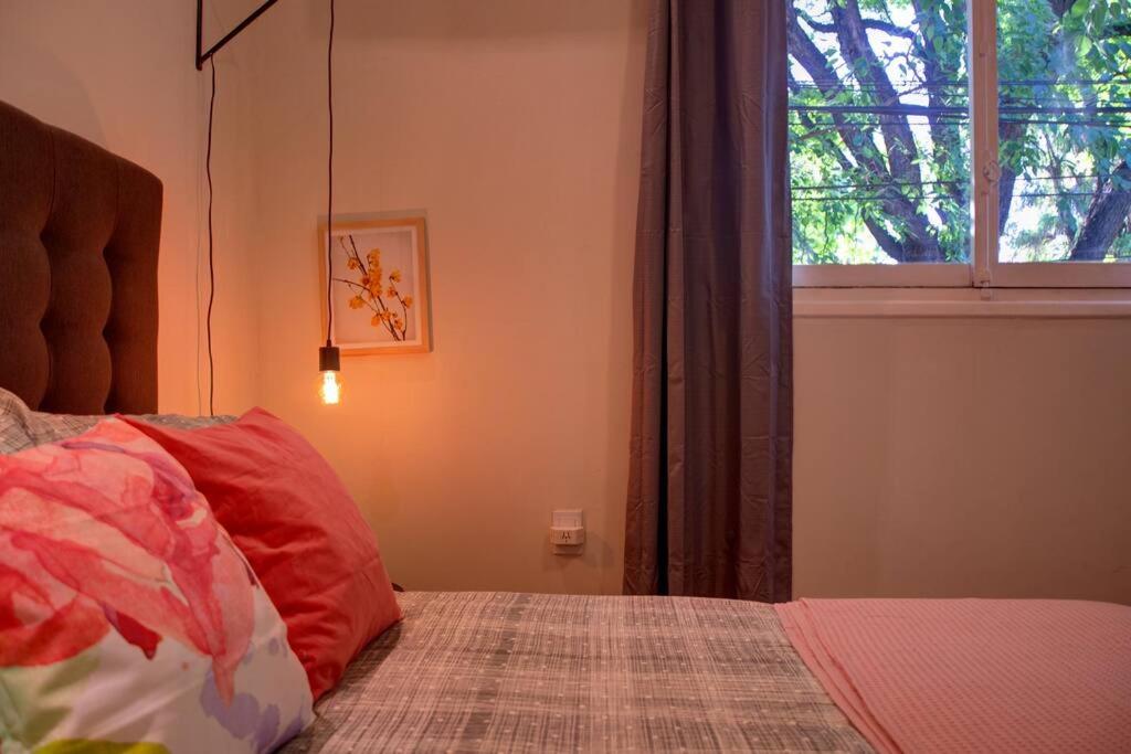 !!CENTRAL LOCATION!! full house 6 for persons