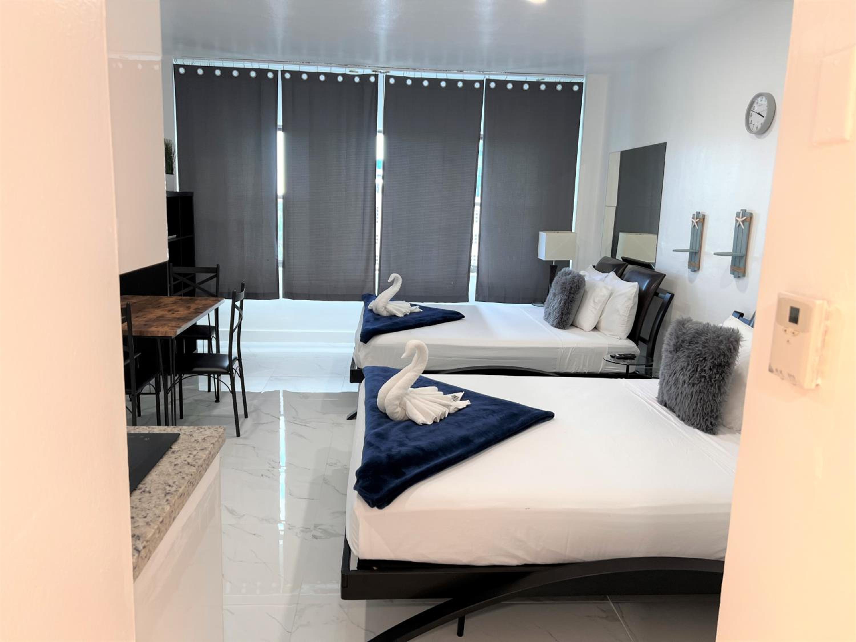 Ocean Front Units at Miami Beach