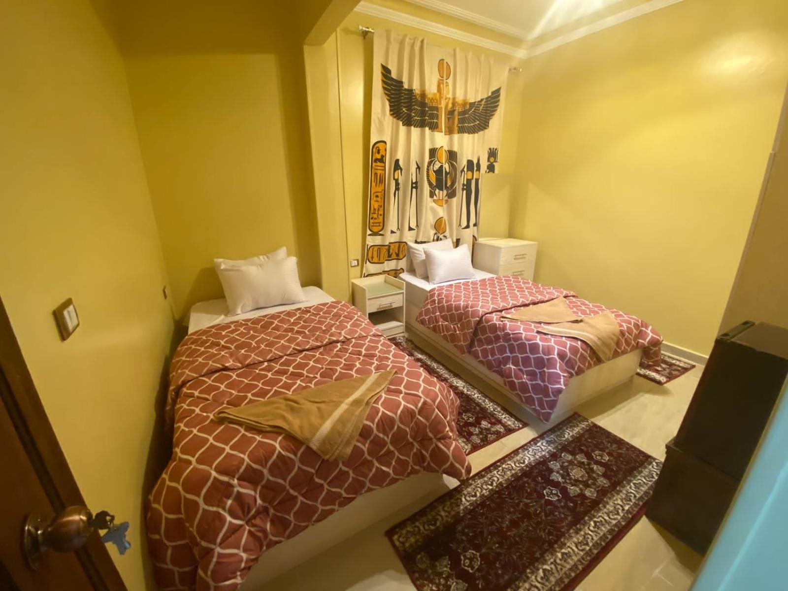 Bella Casa Pyramids Inn