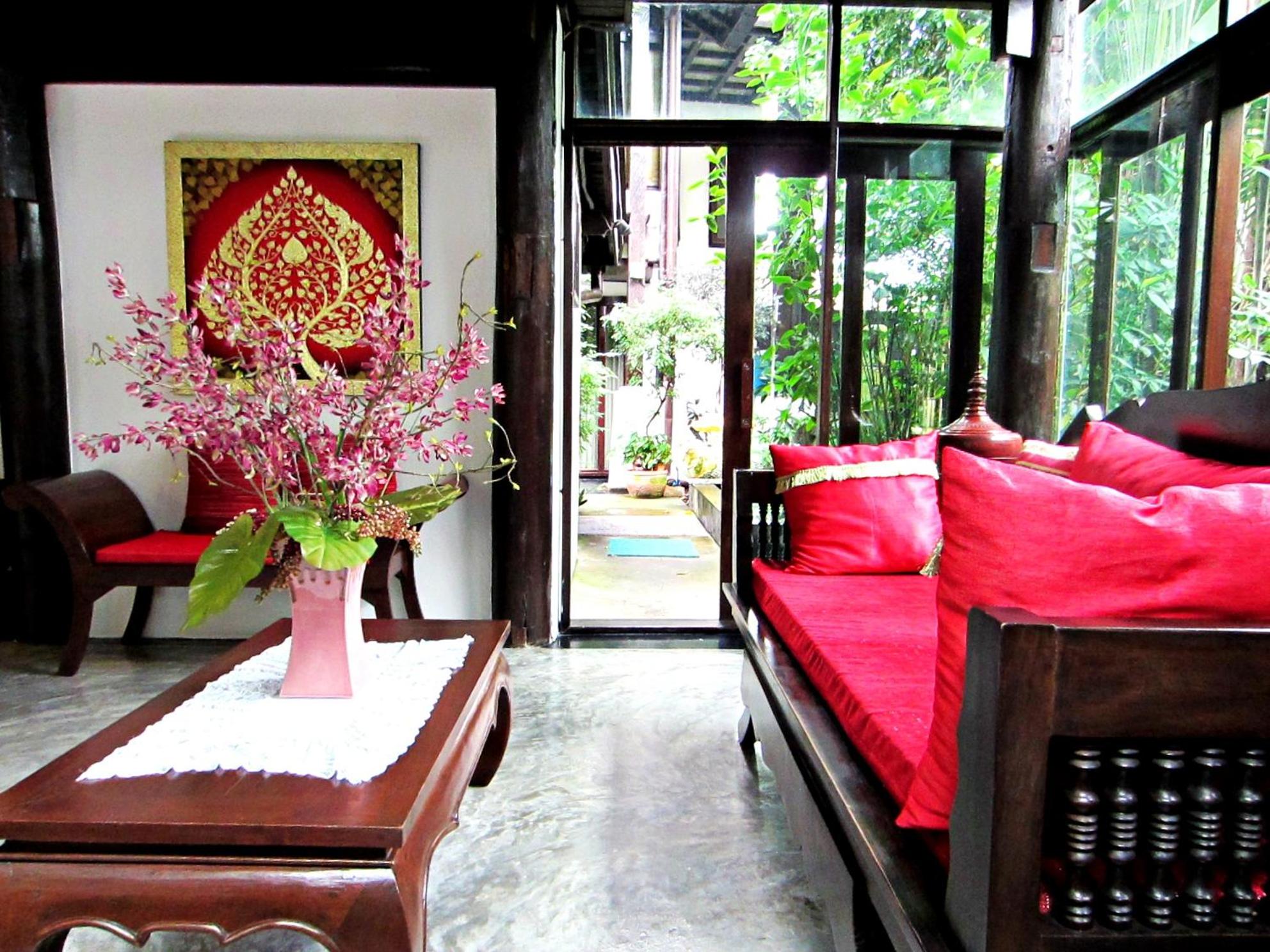 Yantarasri Resort