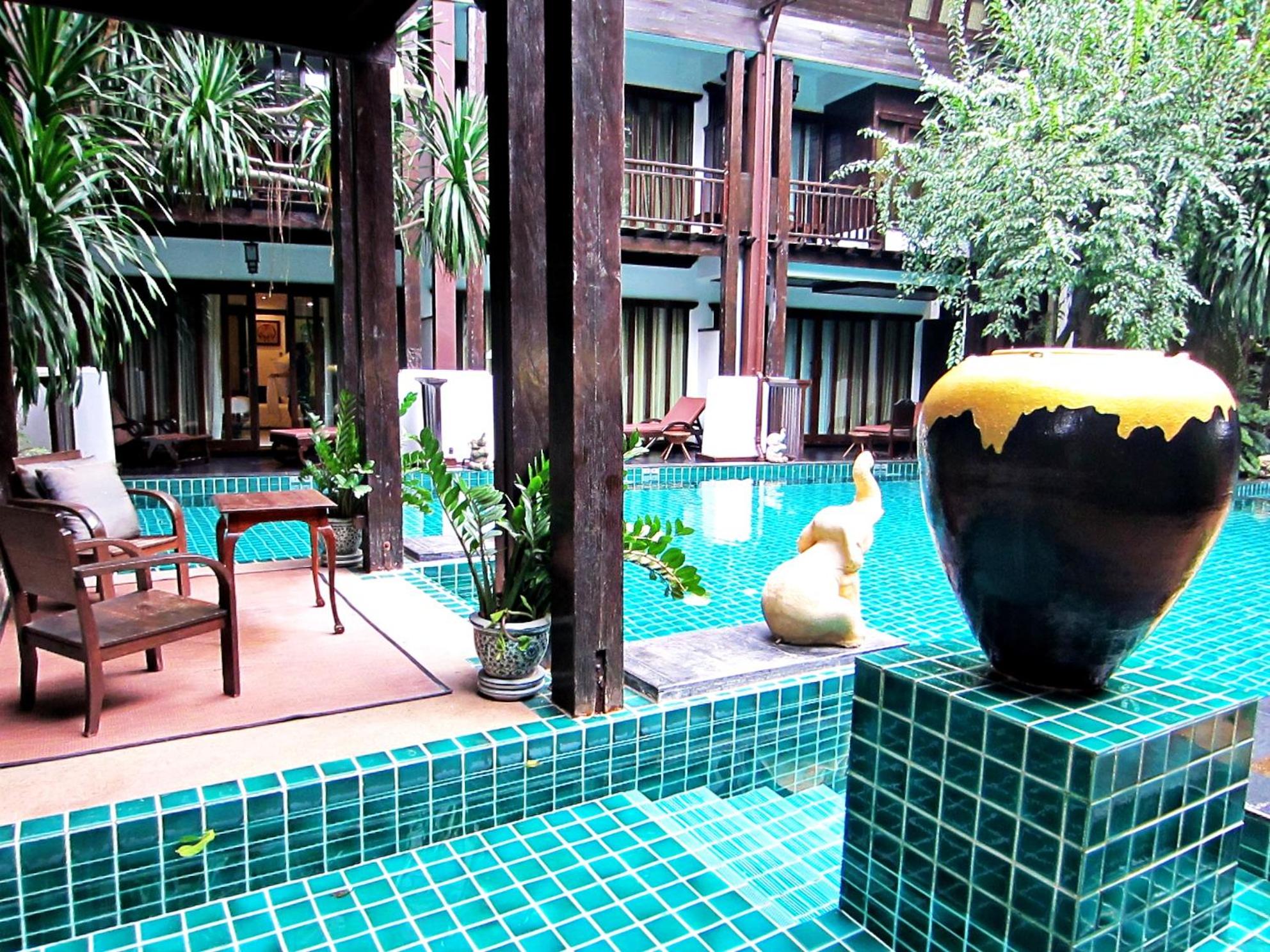 Yantarasri Resort