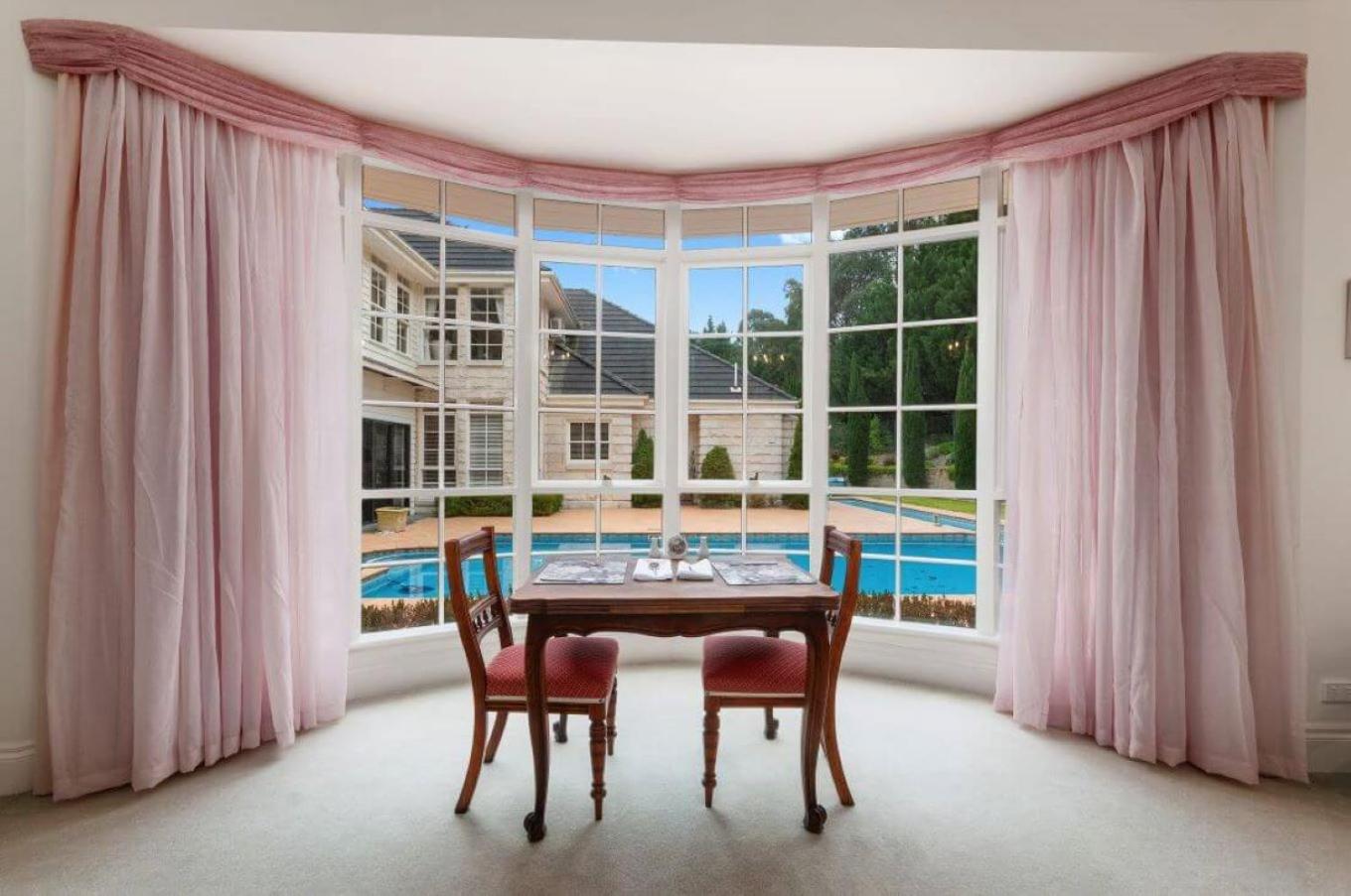 Montfort Manor