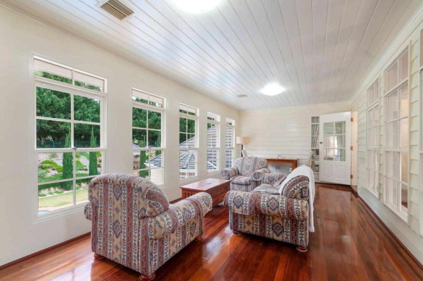 Montfort Manor