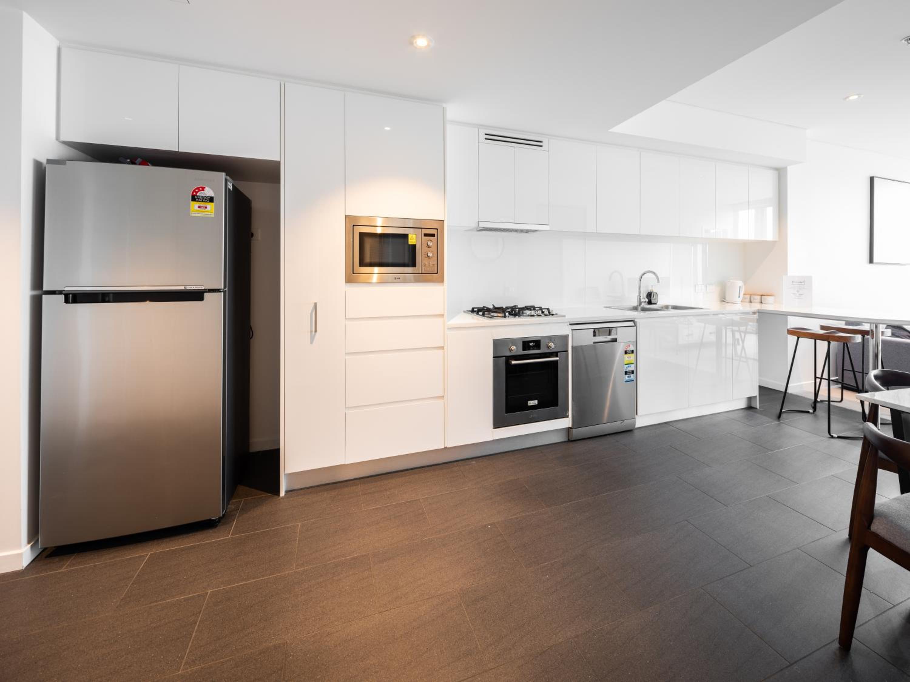 Lvl 24 Bluey Themed family apartment in the heart of CBD by Stylish Stays
