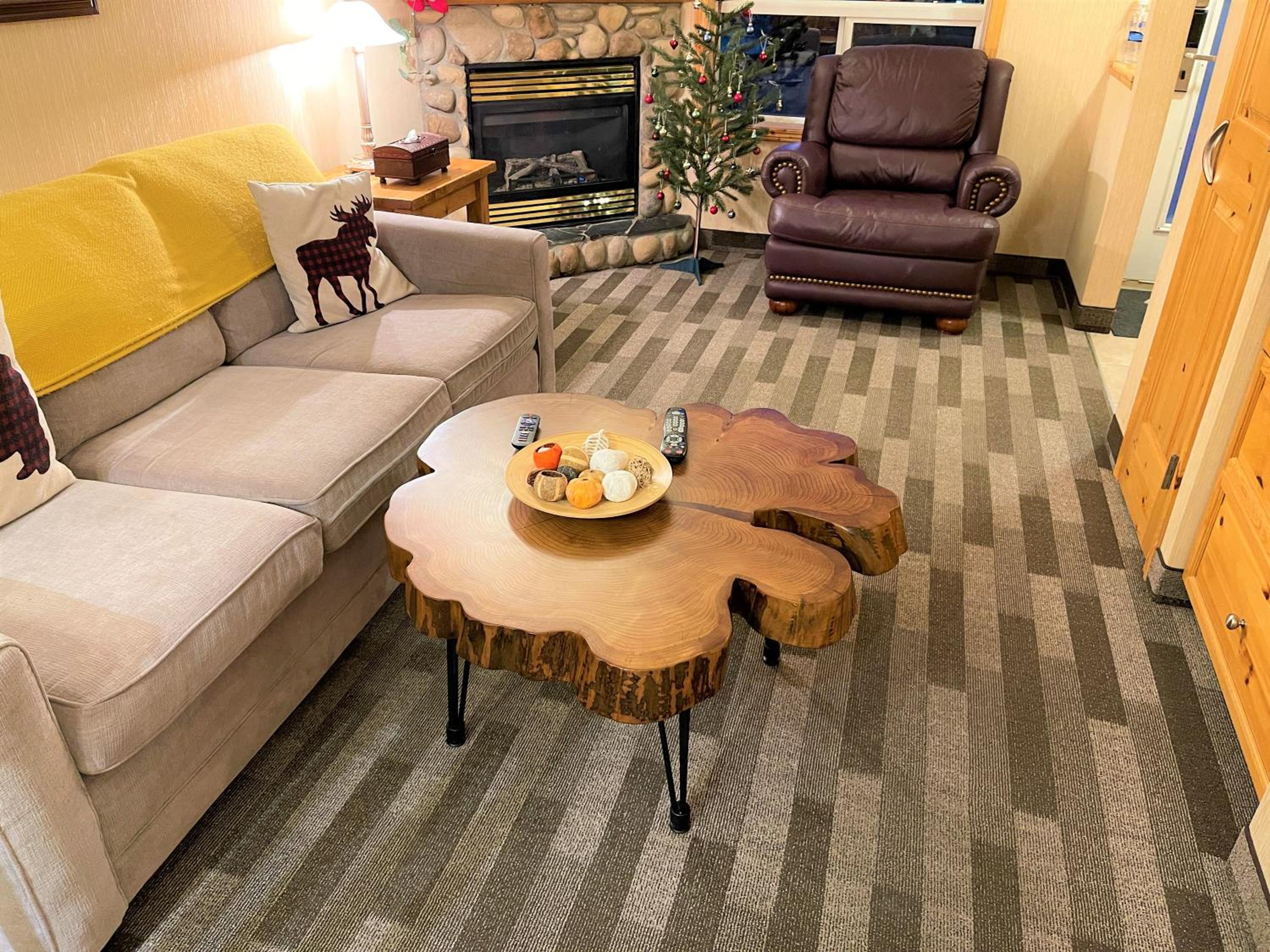 MountainView -PrivateChalet Sleep7- 5min to DT Vacation Home