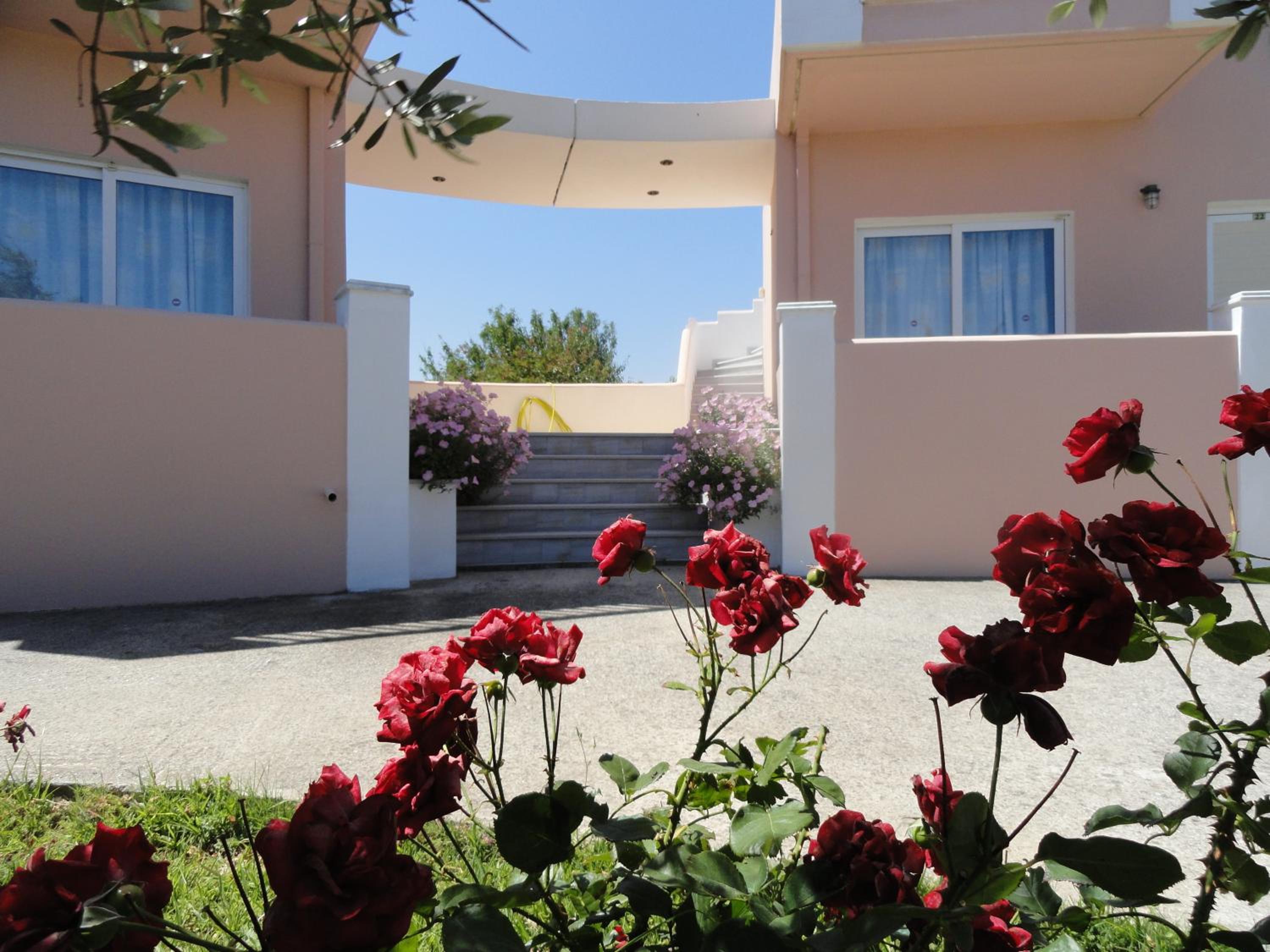 Pardalakis Studios view 4