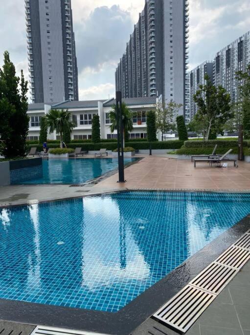 The Cozy@Southville, Bangi (Netflix/Disney+/Pool) photo 4