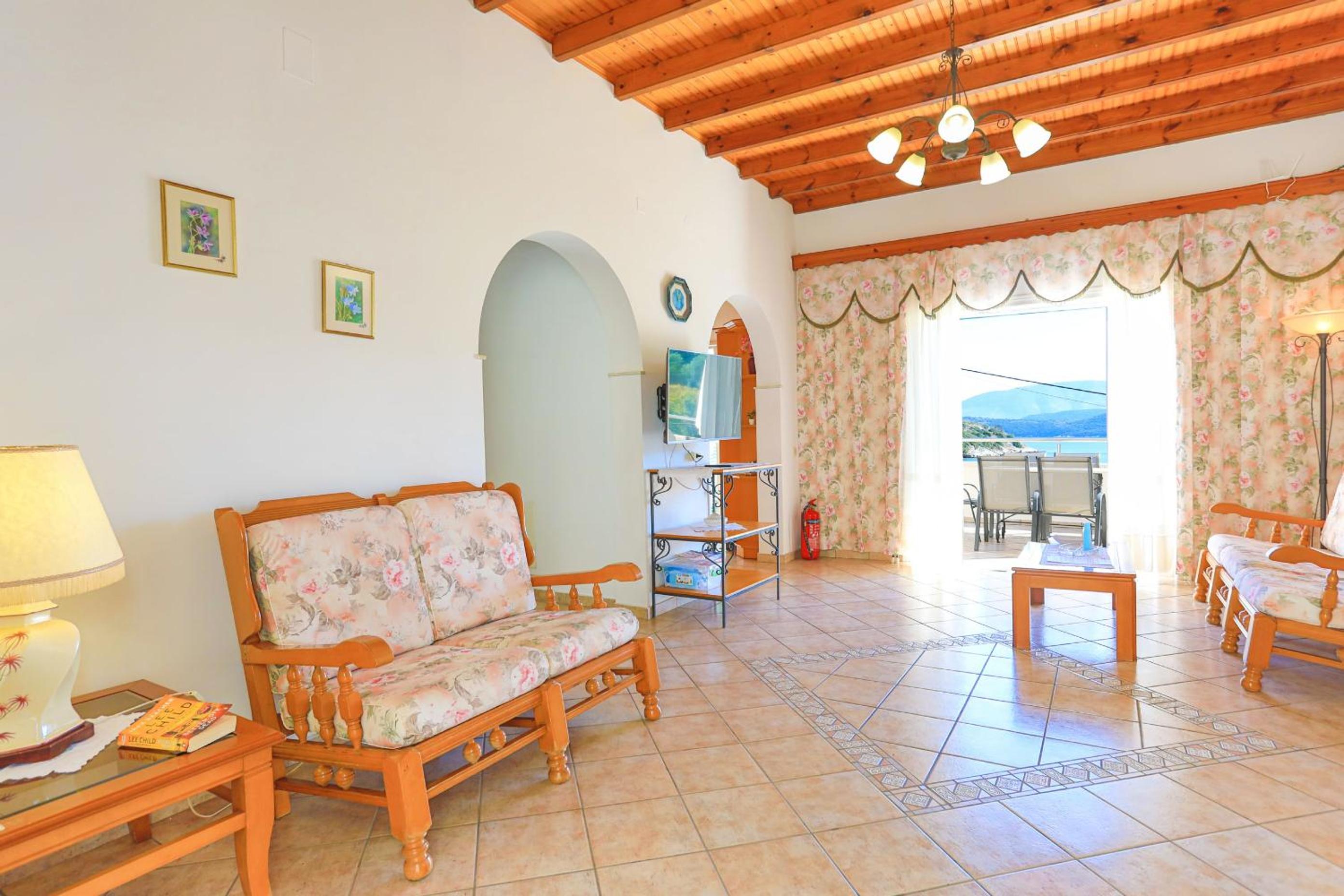 Alexandra Bay Front view 5