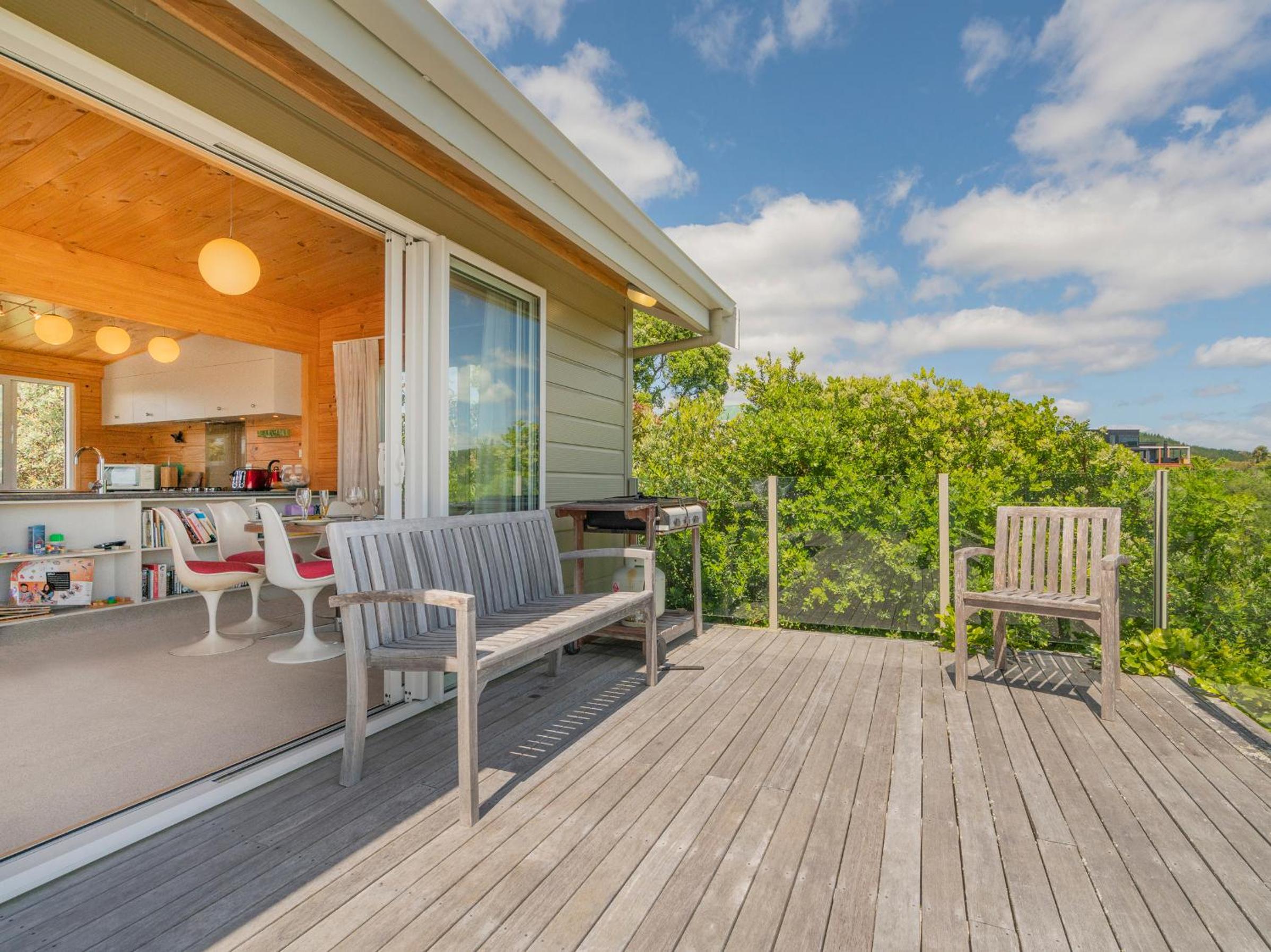 Onemana Lookout - Onemana Holiday Home