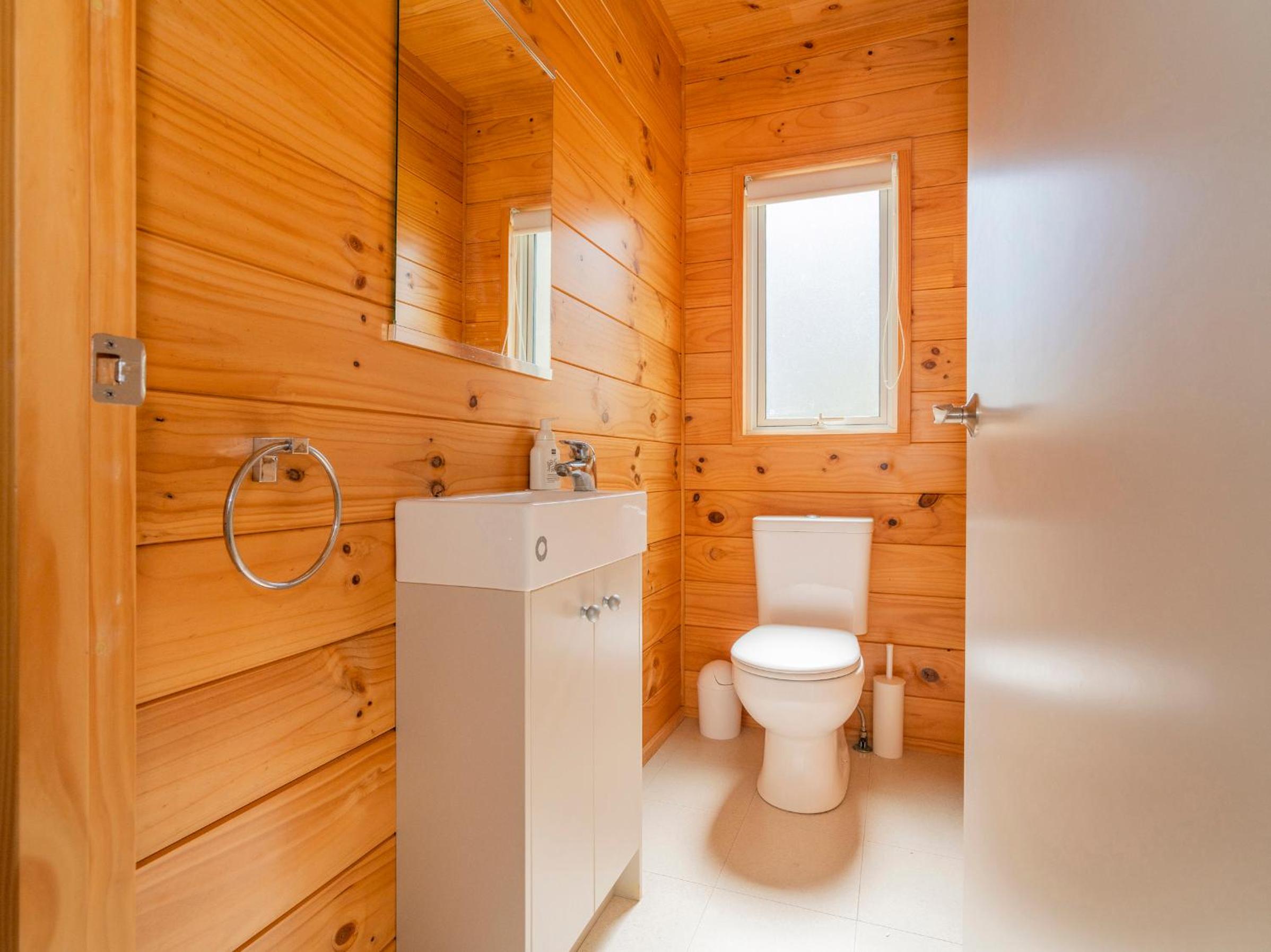 Onemana Lookout - Onemana Holiday Home