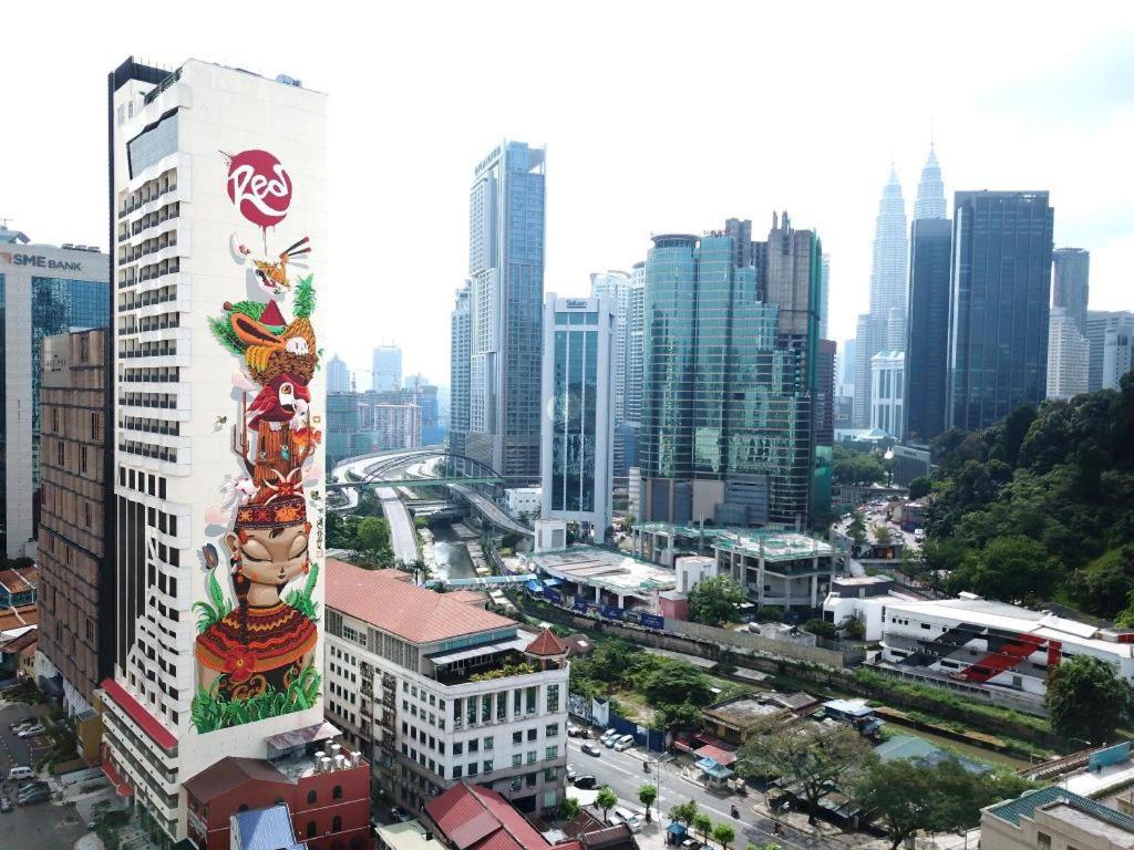 ComfyHomes M101 Dang Wangi Pool KLCC View