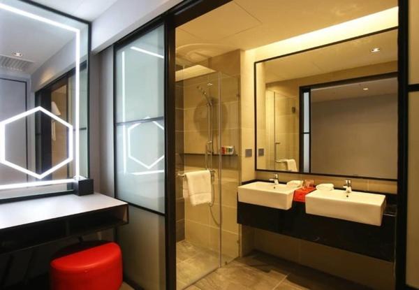 ComfyHomes M101 Dang Wangi Pool KLCC View