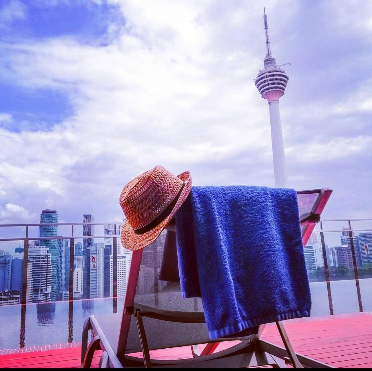 ComfyHomes M101 Dang Wangi Pool KLCC View