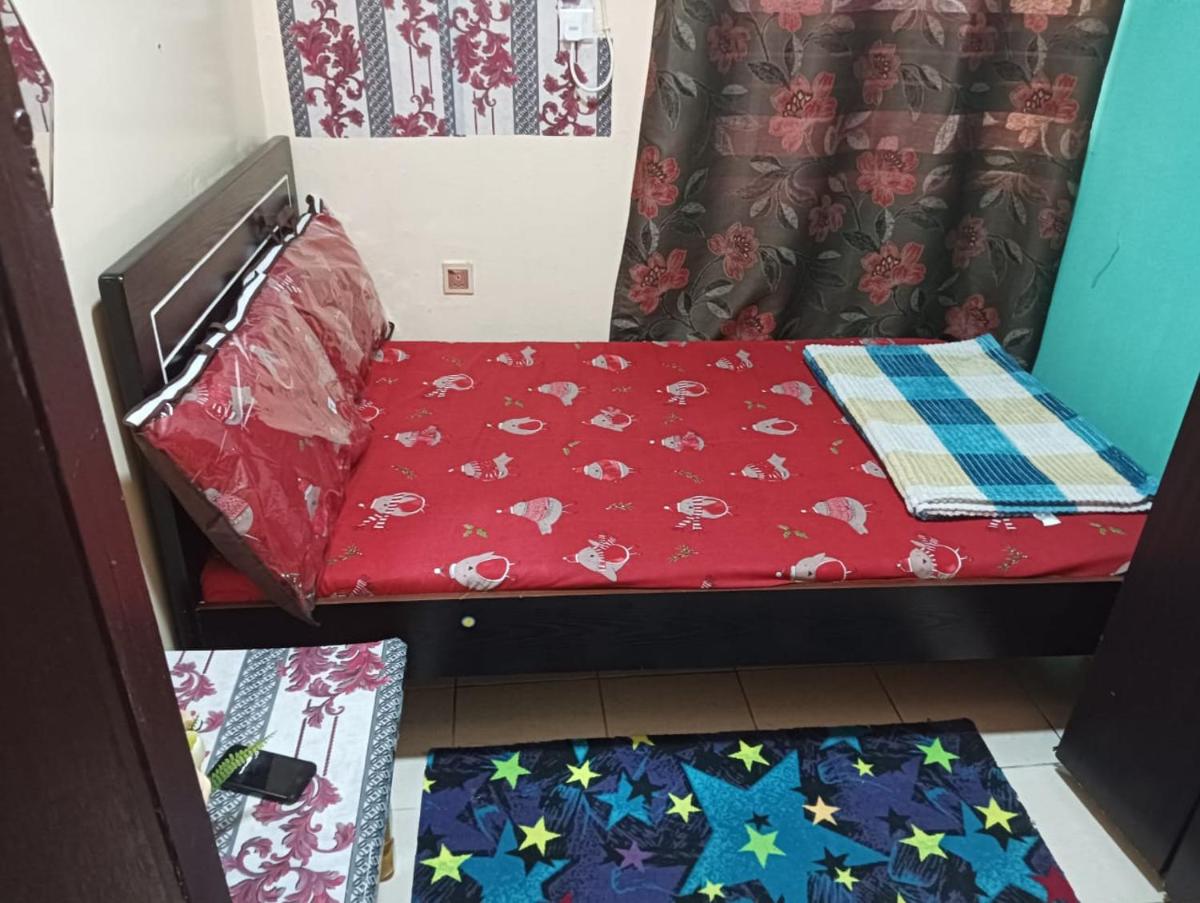 Moon Backpackers , Al Rigga , Partition for Couples and for singles