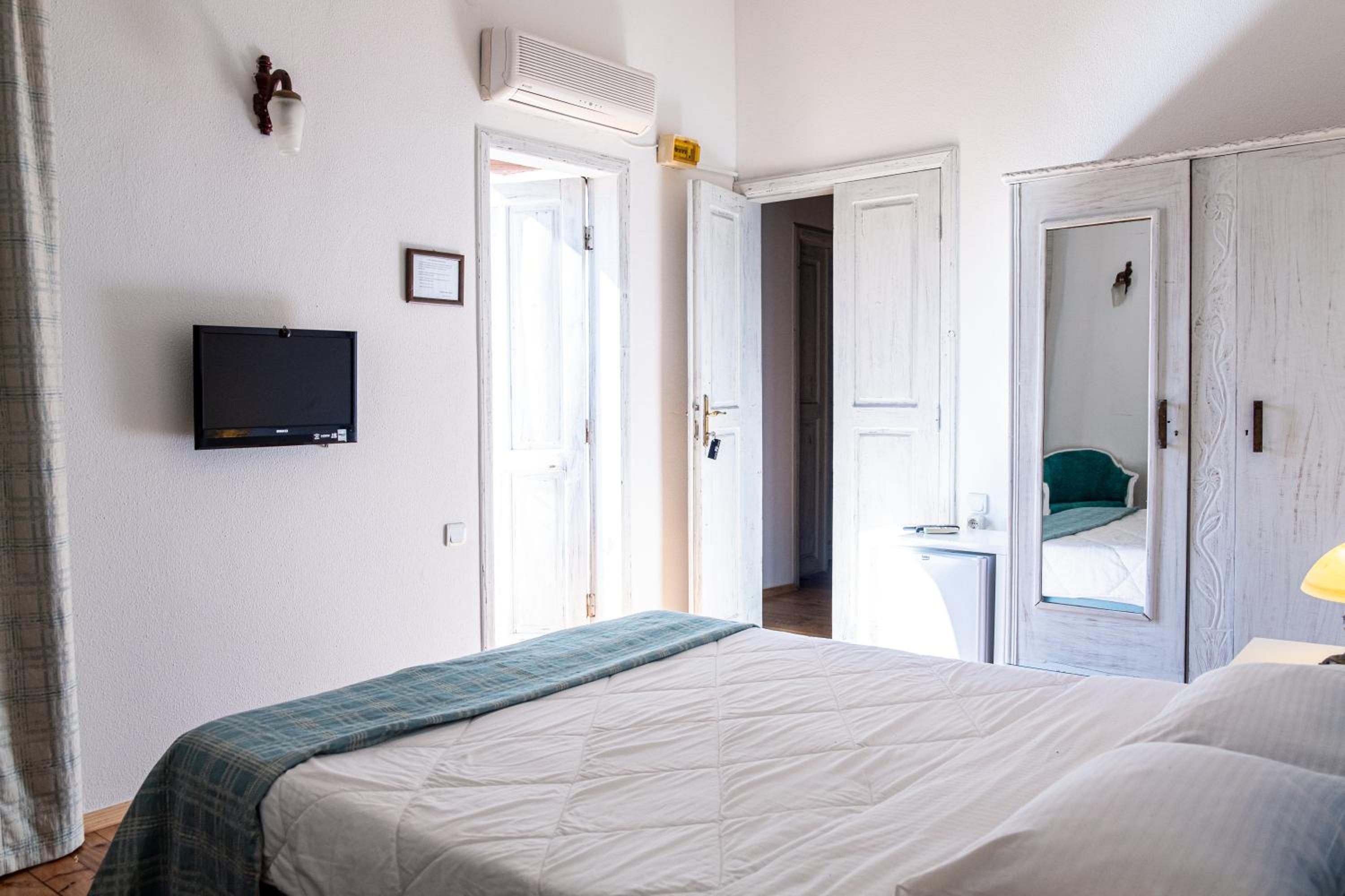 Atelya Art Hotel - Image 6