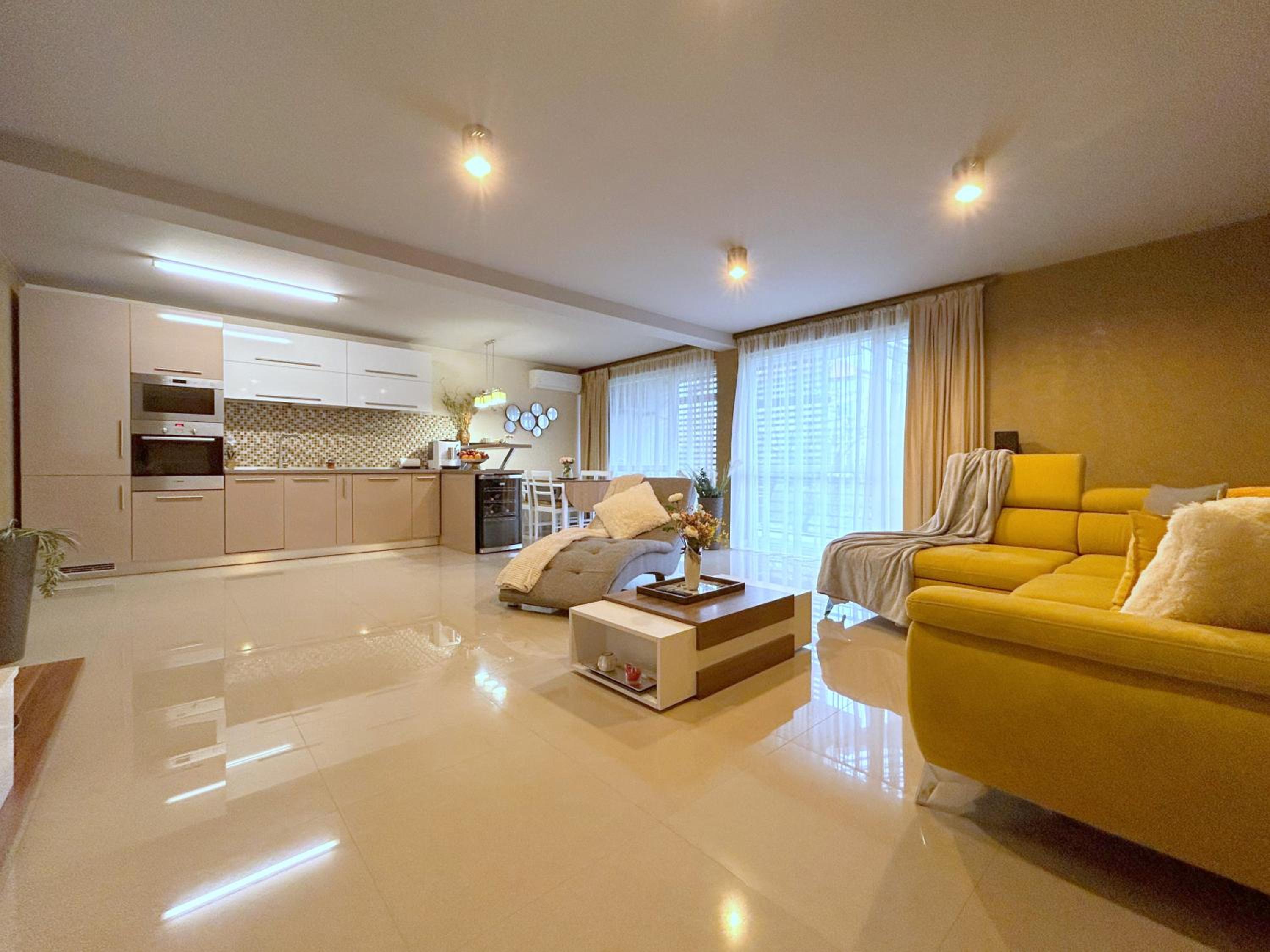 Thea Apartment