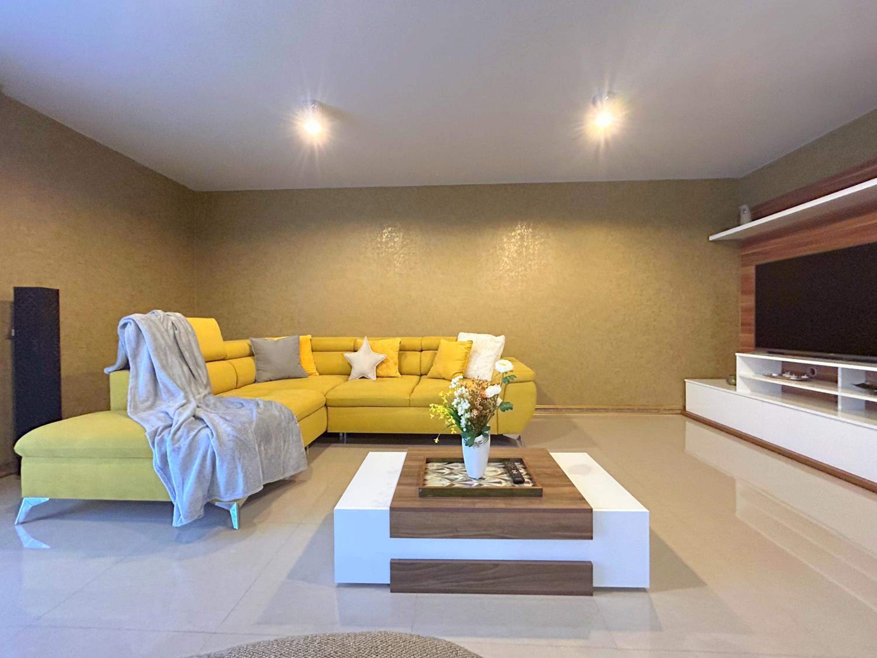 Thea Apartment