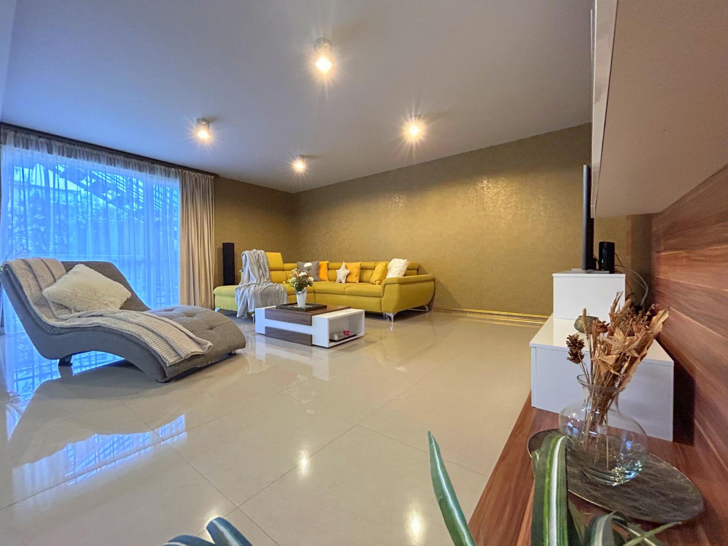 Thea Apartment