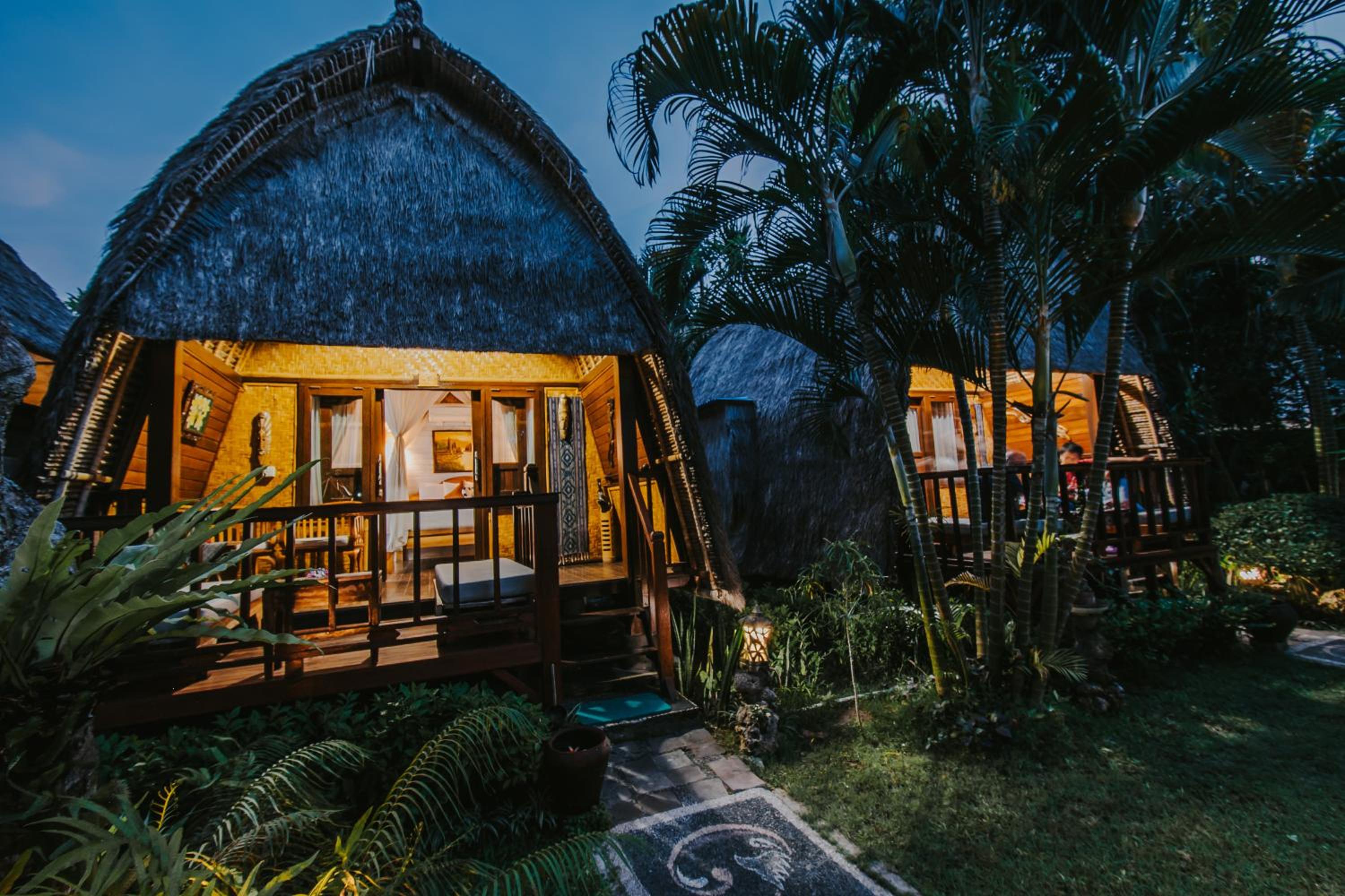 Alam Nusa Bungalow Huts & Spa view 4