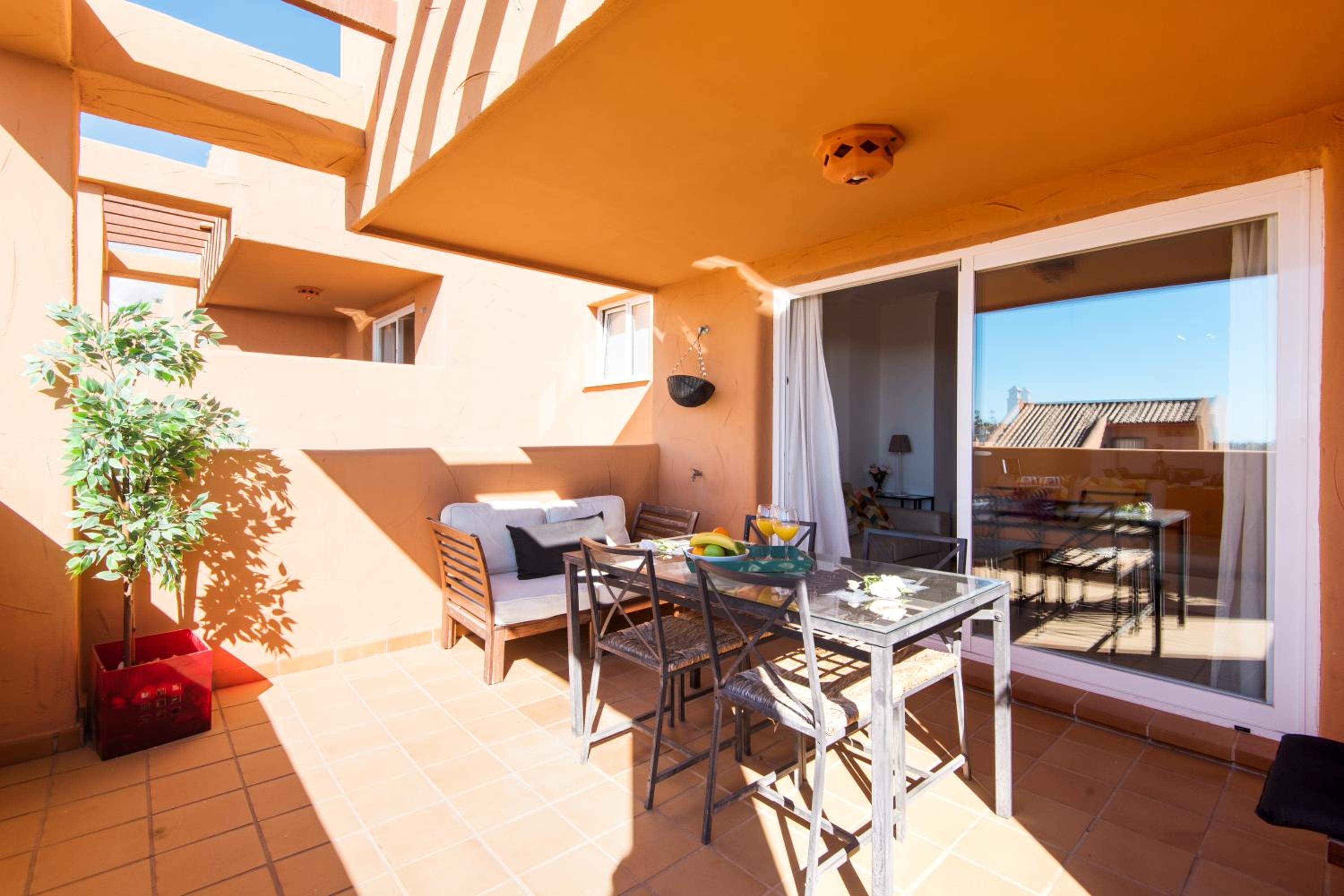 RentAndHomes Marbella Golf Elviria