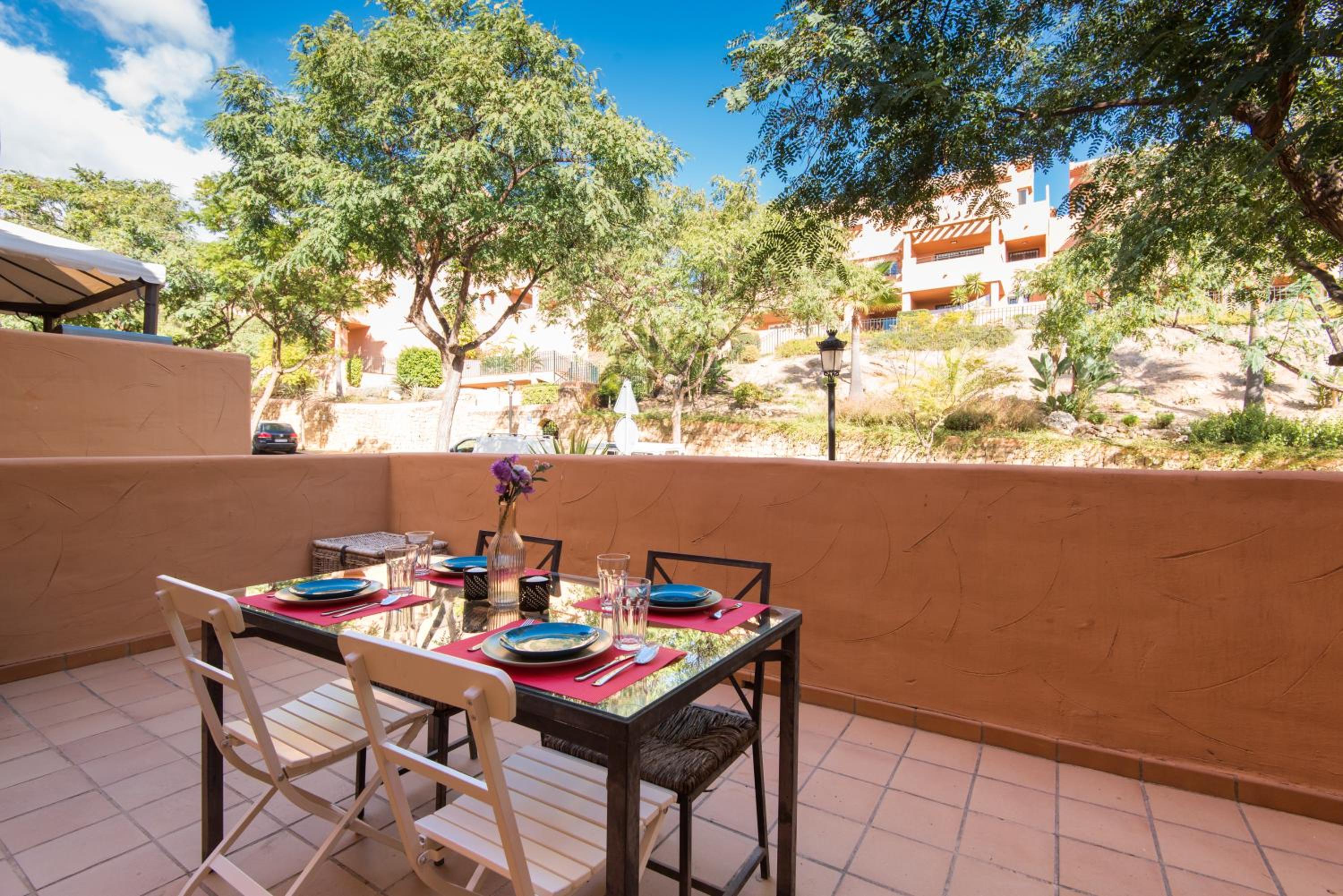 RentAndHomes Marbella Golf Elviria