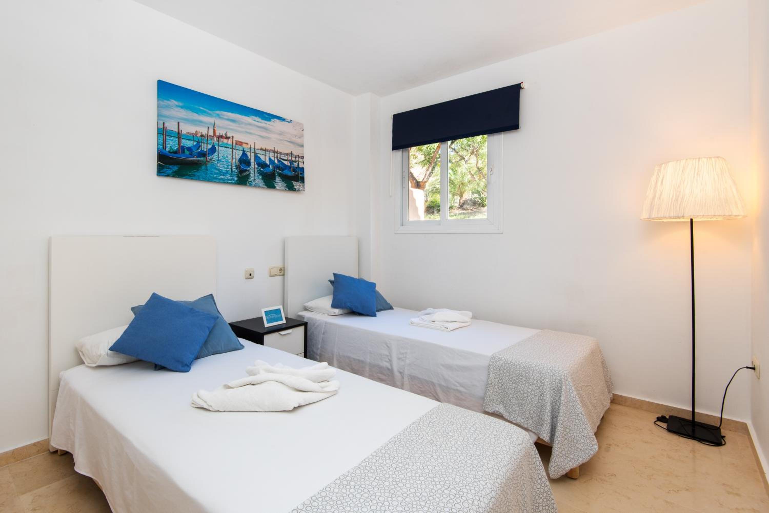 RentAndHomes Marbella Golf Elviria