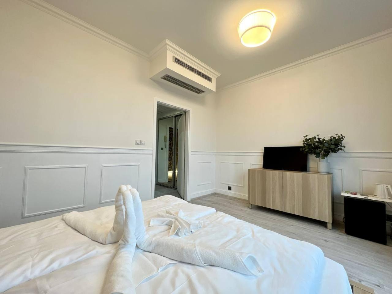 Balu Apartments