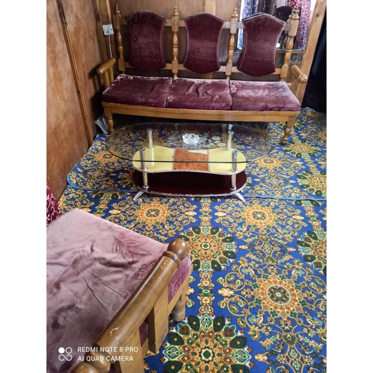 House Boat Moti Mahal, Srinagar view 3