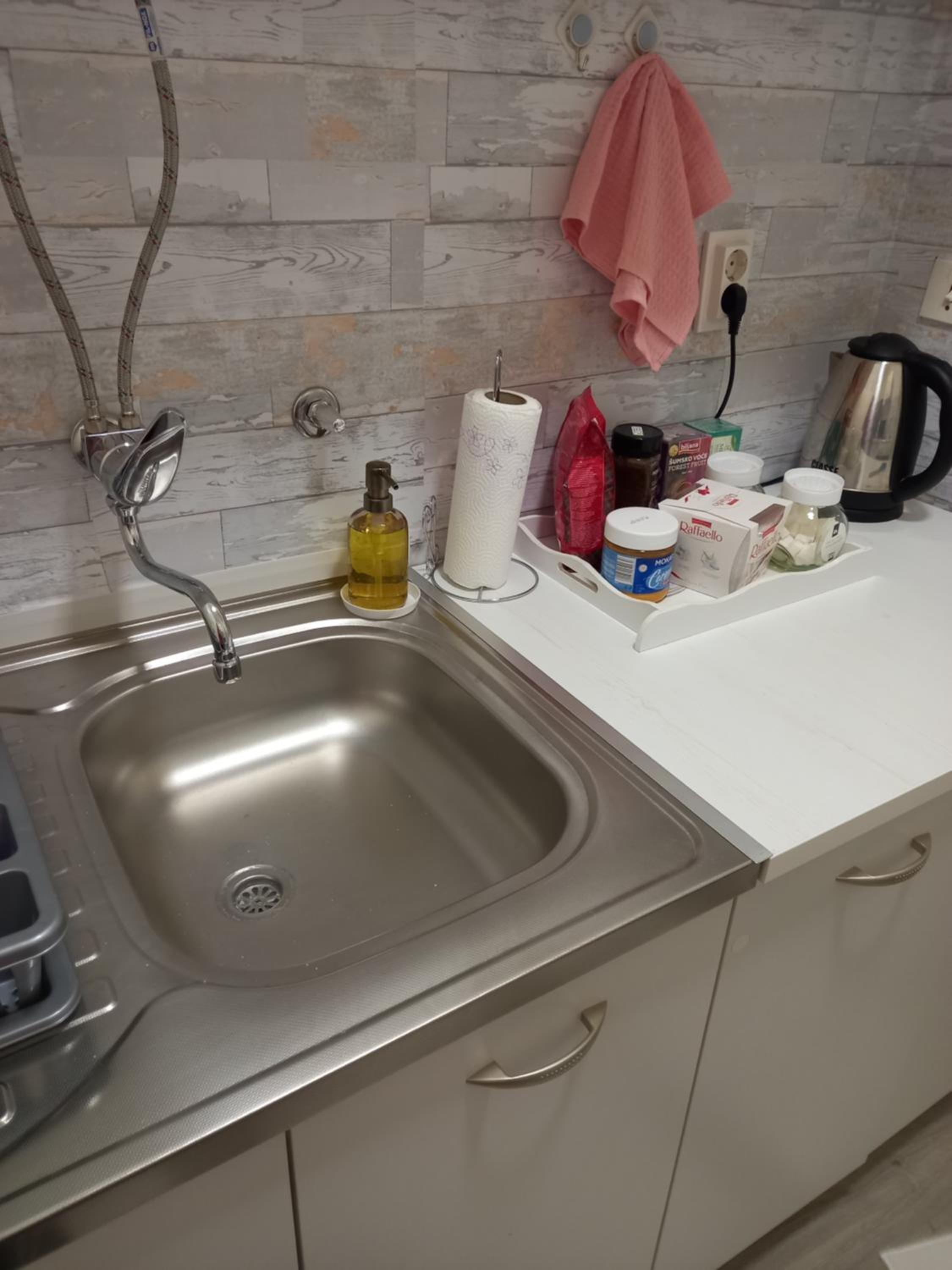 Ena Apartment