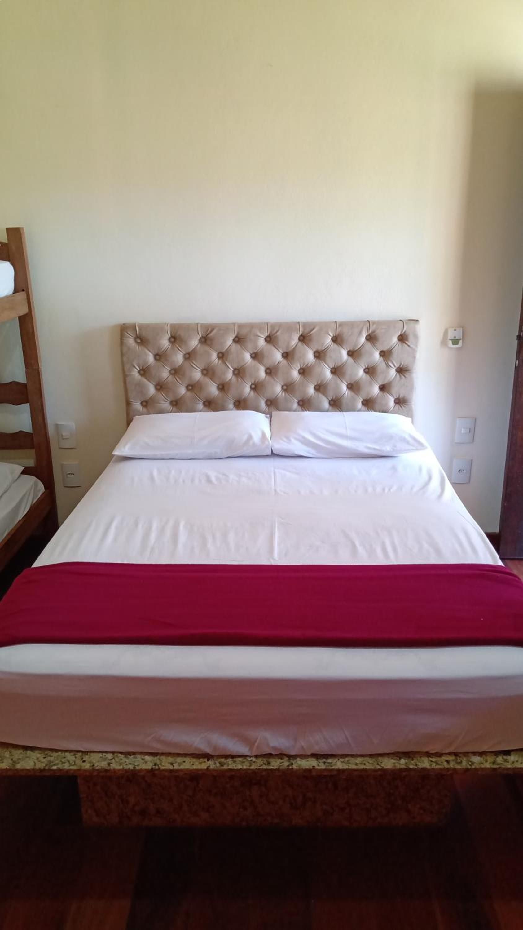 Pousada Adventures - Suites Luxo Hidromassagem - Piscina - Campão de Futebol - Capitolio MG view 5