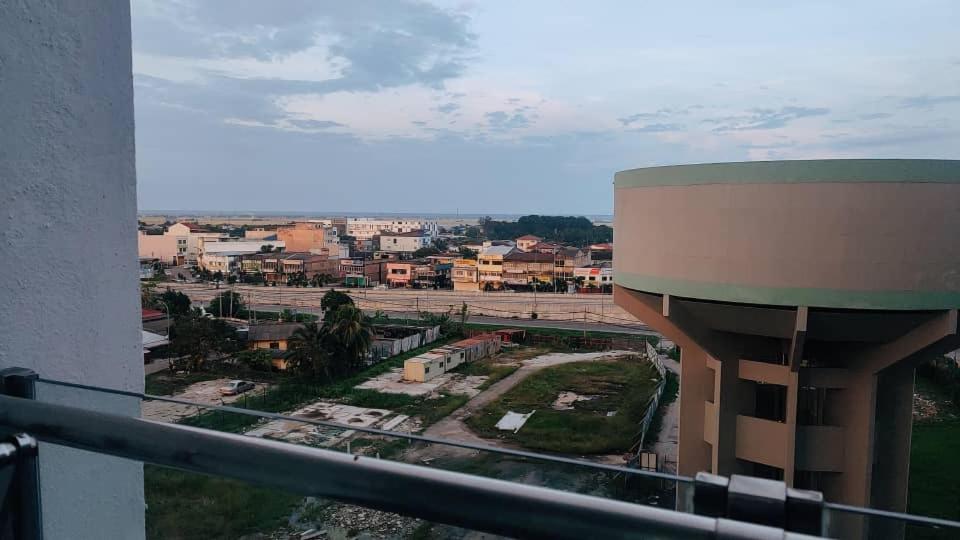 Sekinchan PaddyView Homestay 高楼 看稻田 阳台民宿
