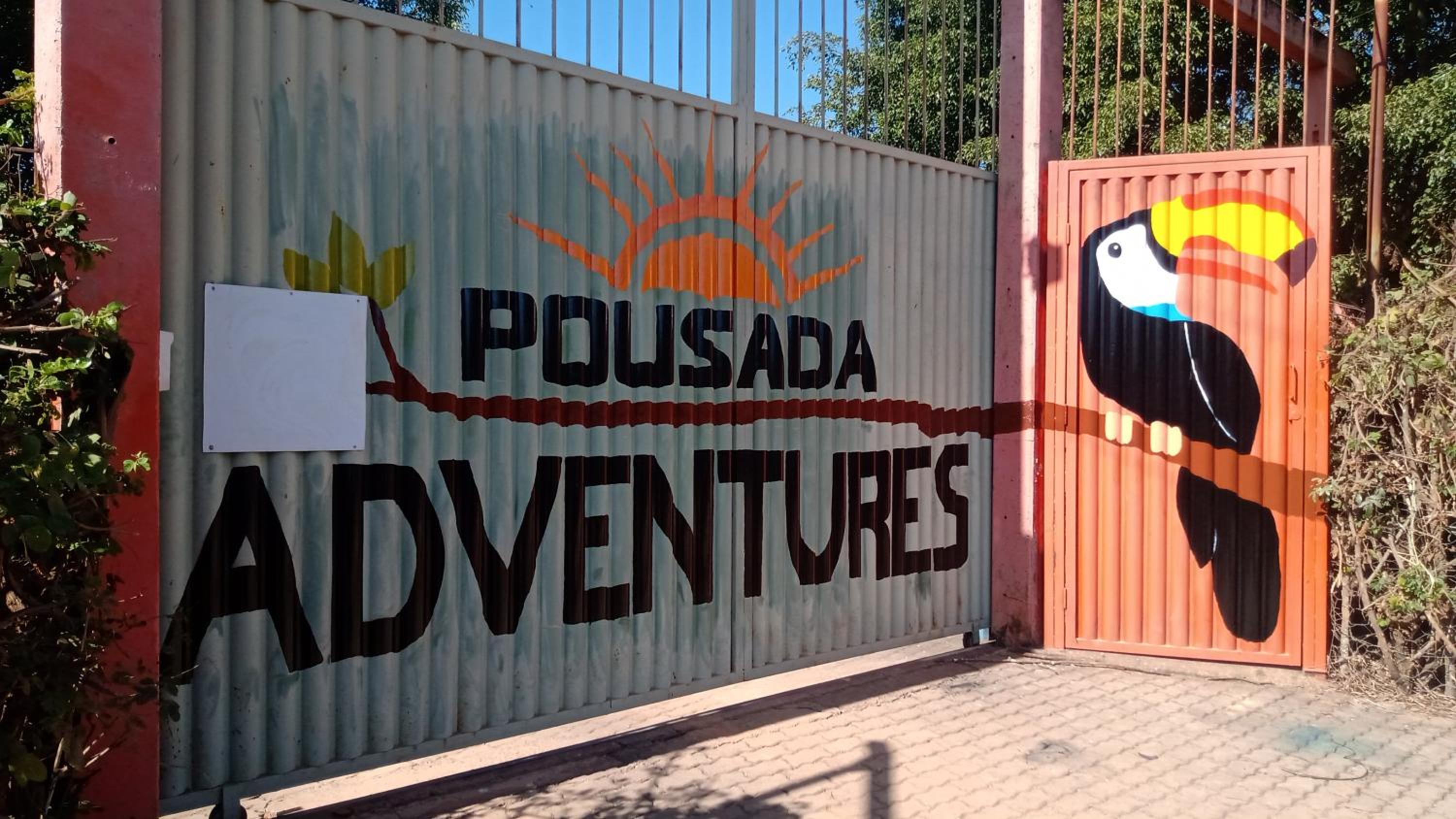 Pousada Adventures - Suites Luxo Hidromassagem - Piscina - Campão de Futebol - Capitolio MG view 4