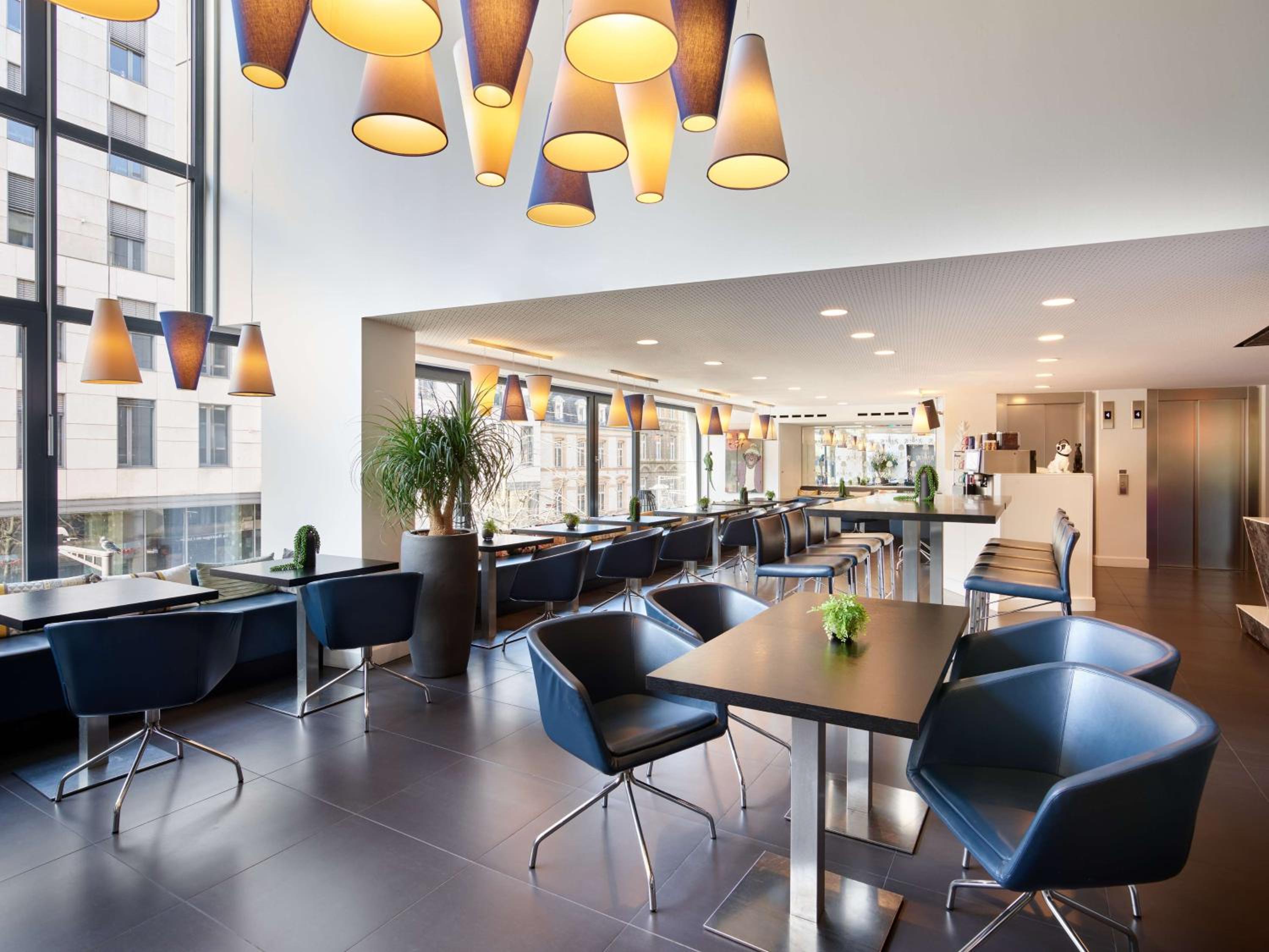 Luxembourg Vacations - Park Inn by Radisson Luxembourg City - Property Image 3
