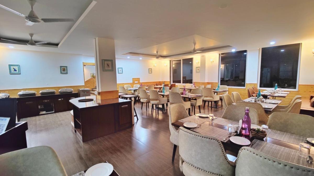 restaurant