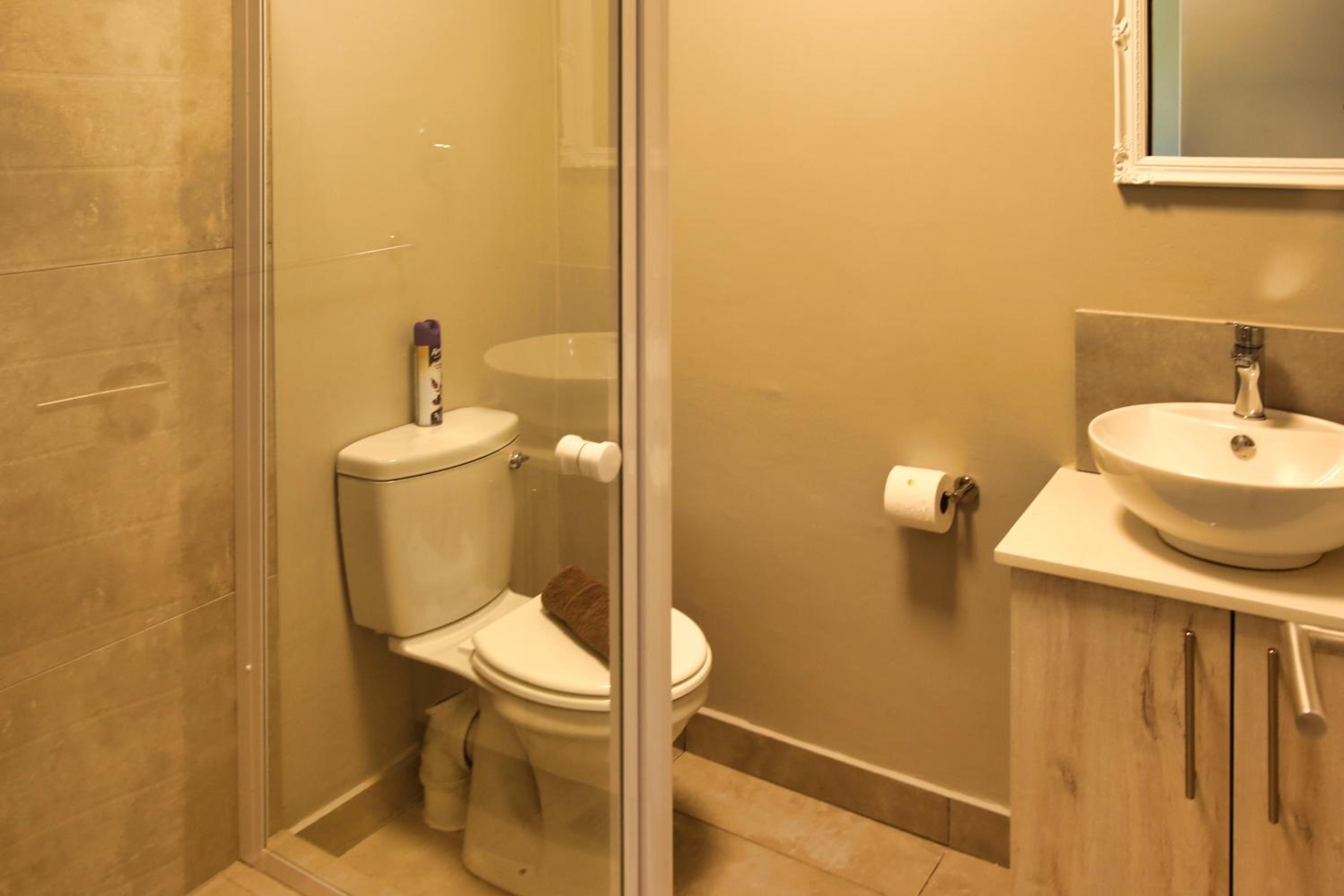 Nivica Lifestyle Living 19, Langebaan, 4-sleeper view 5