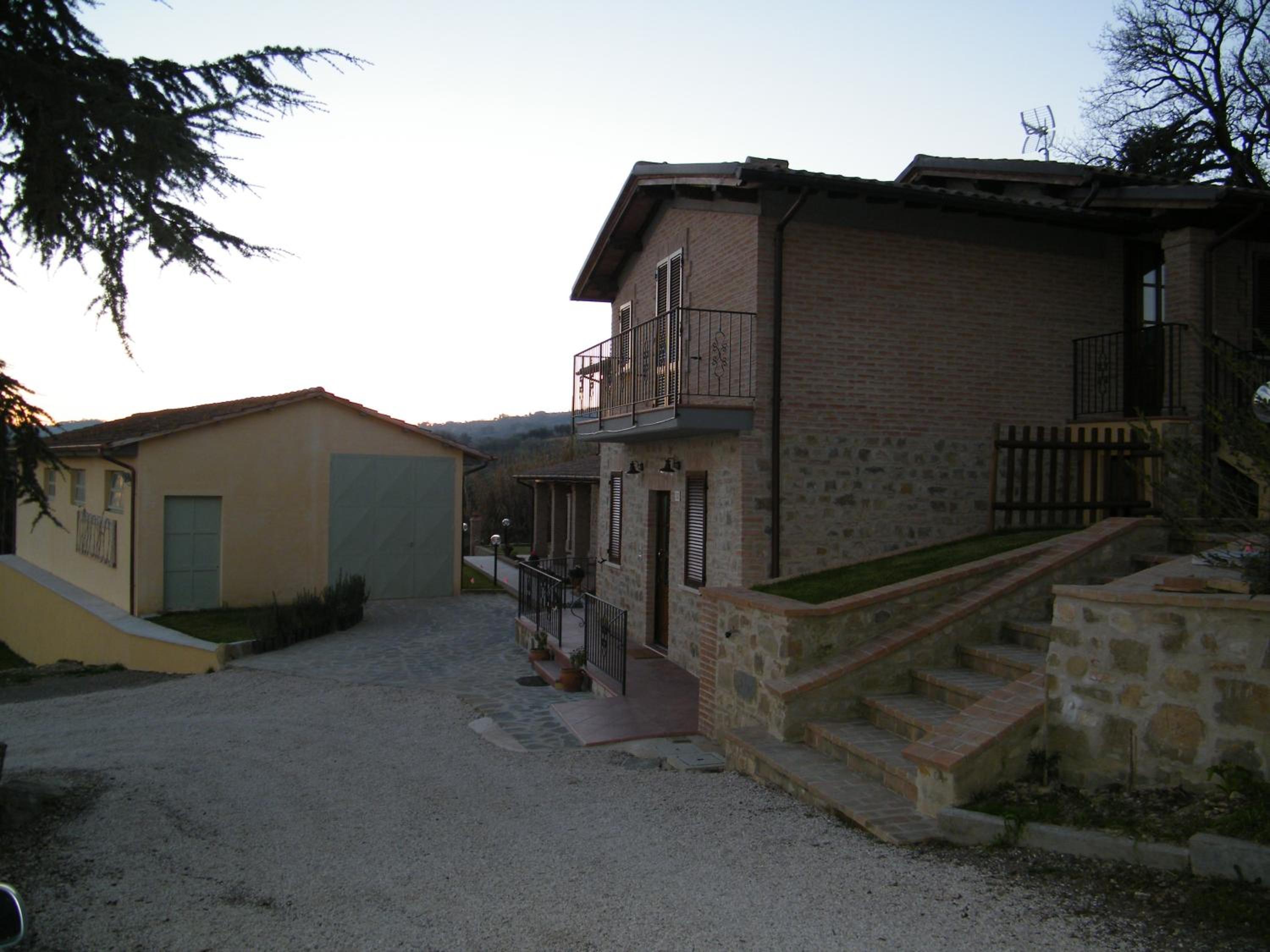 Photo 48