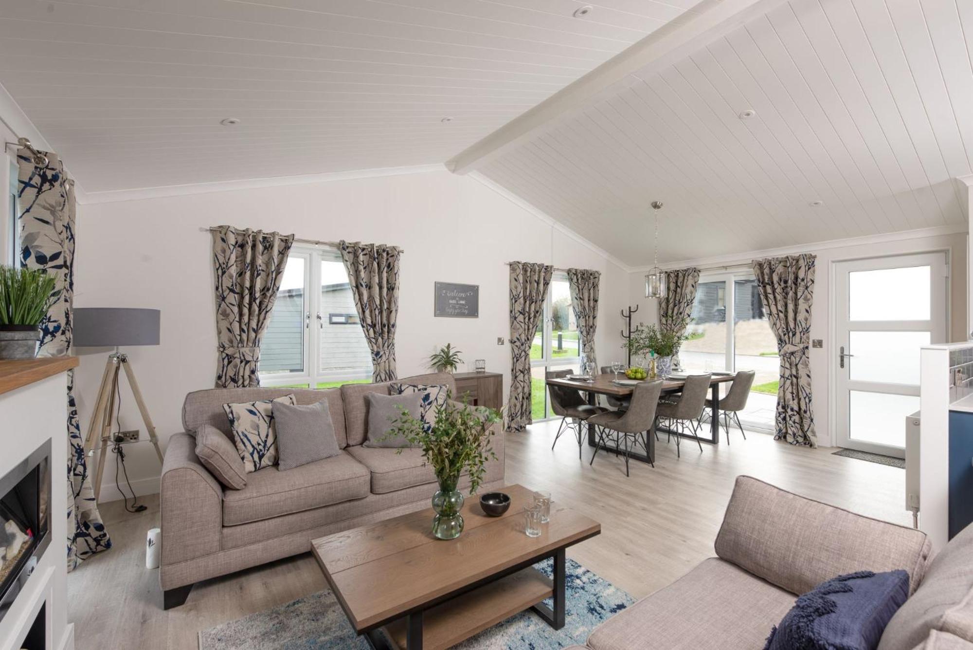 Hazel Lodge, 27 Roadford Lake Lodges view 2
