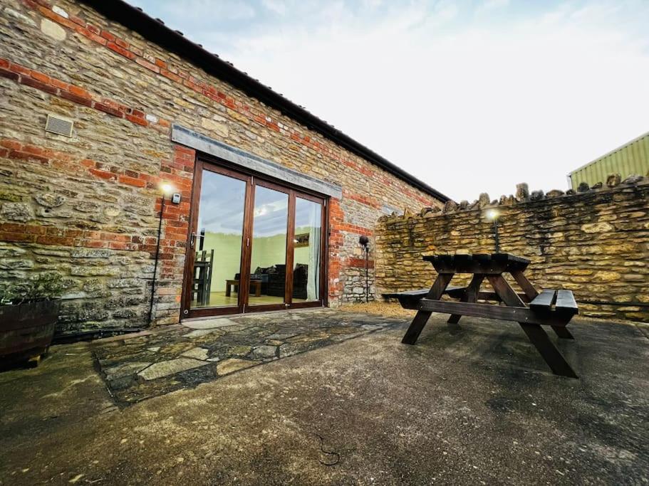 Stable Cottage with pre booked use of Indoor Swimming Pool